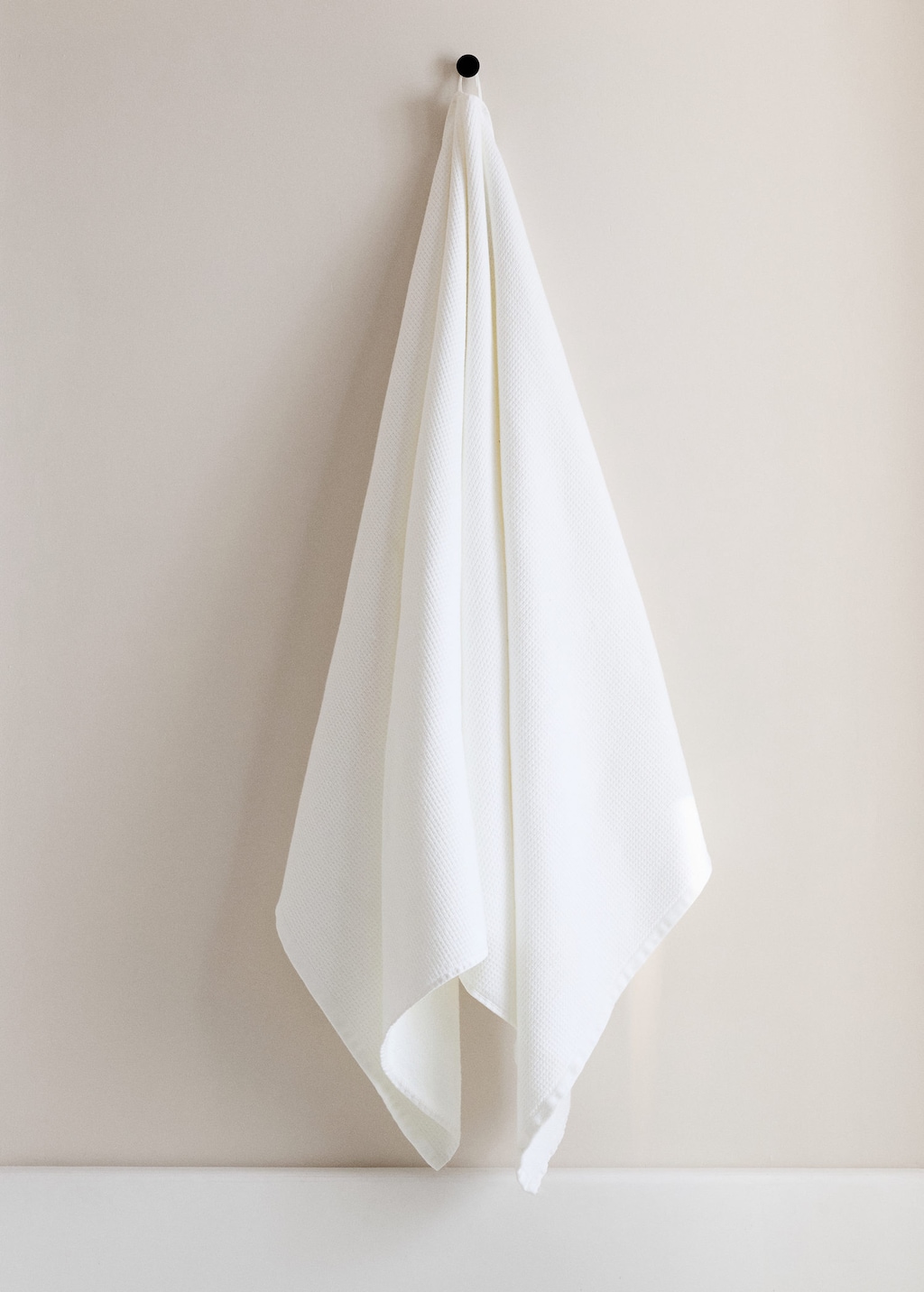 Mango Reversible Cotton Bath Towel Off White