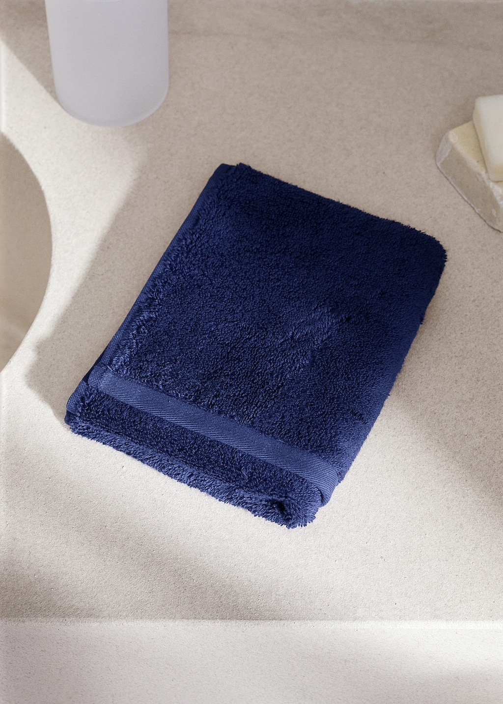 Mango Serviette Invité Coton Doux Bleu Marine - Home - 30x50cm -  Home In Blue