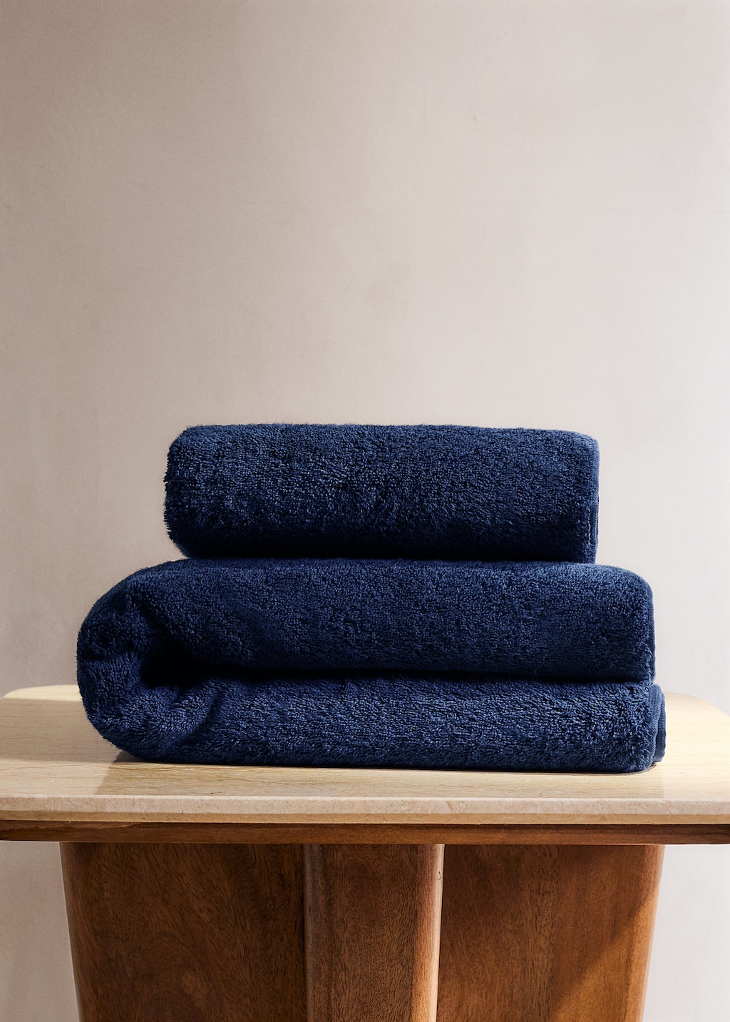 Mango Serviette Toilette Coton Doux Bleu Marine - Home - 50x90cm -  Home In Blue