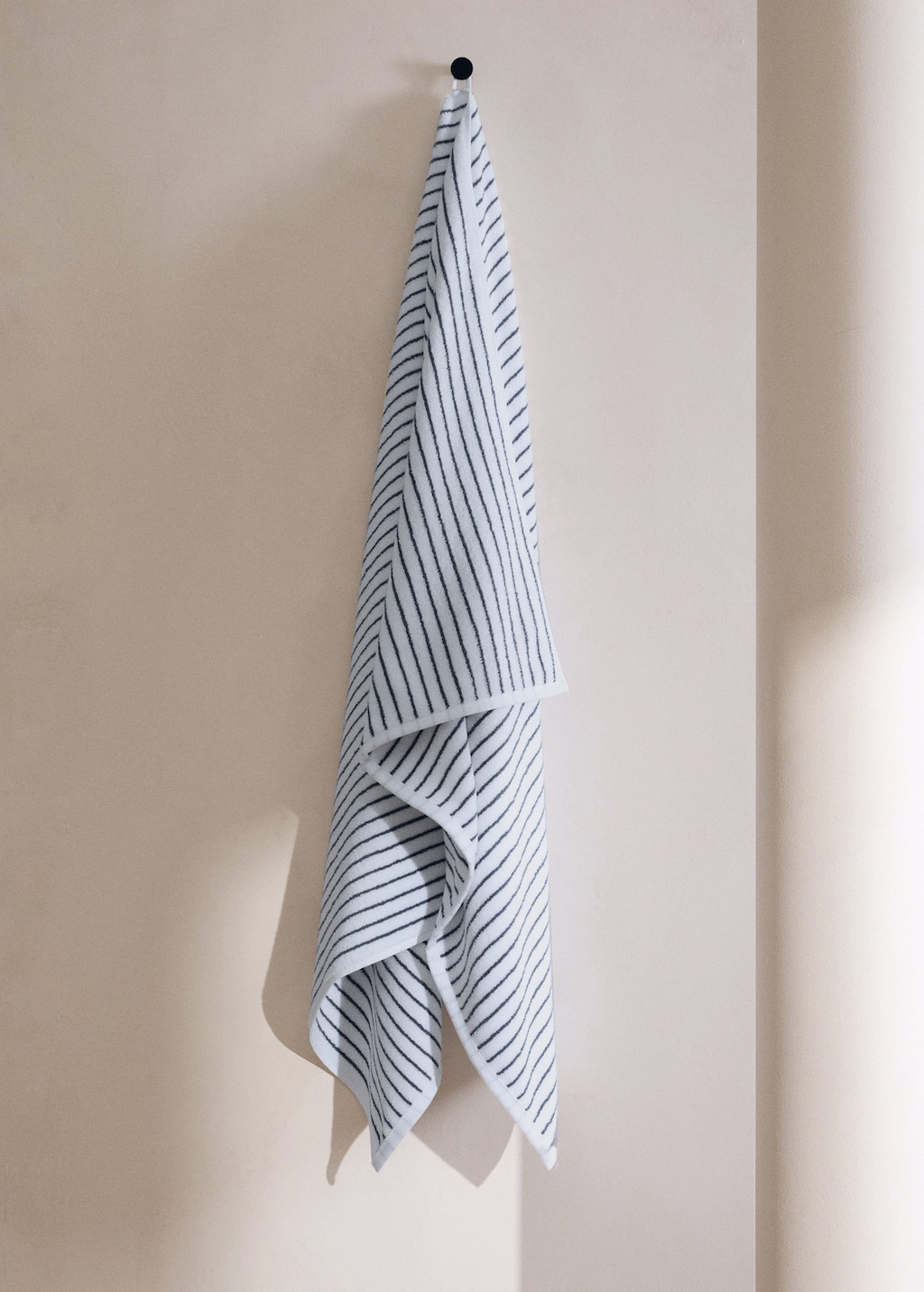 Mango Two-tone Striped Cotton Bath Towel White