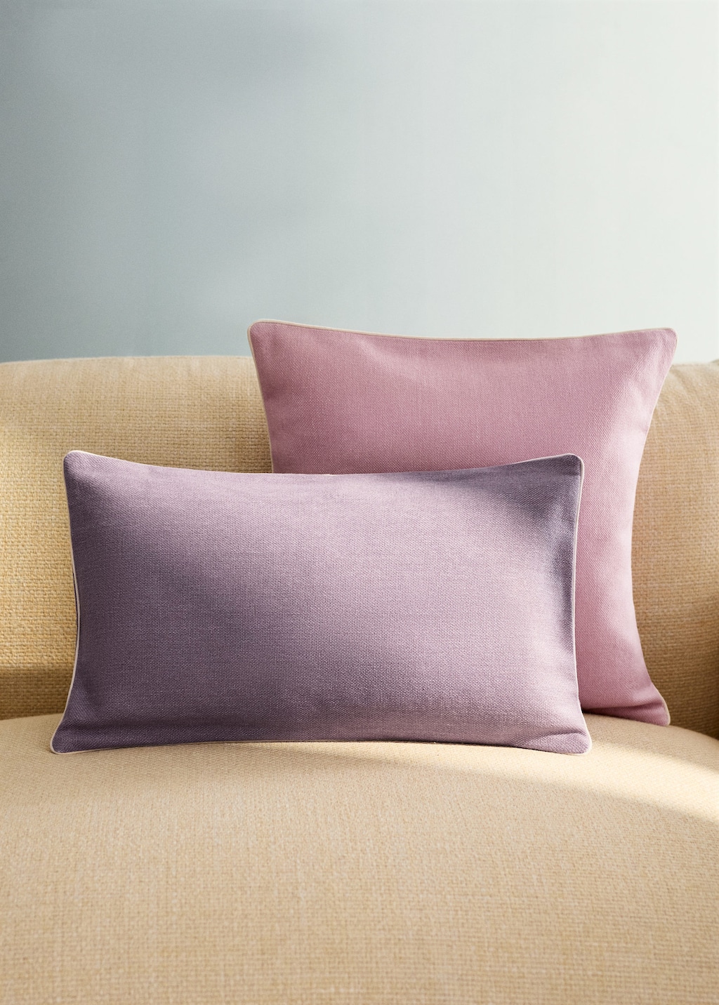 Mango Piping Cushion Cover 30x50cm Blackberry In Multi