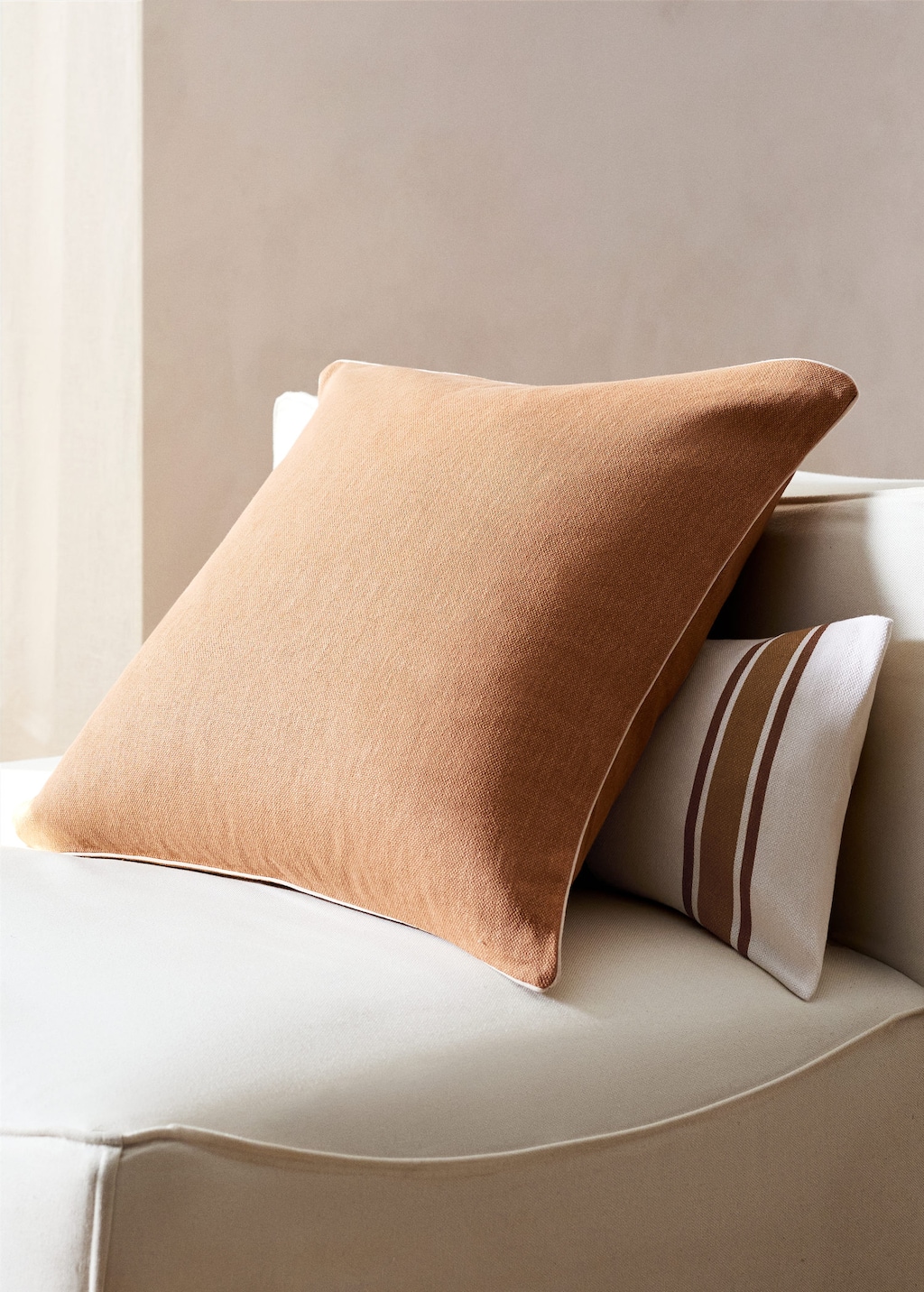 Mango 60x60 Cm Piped Cushion Cover Russet In Brown