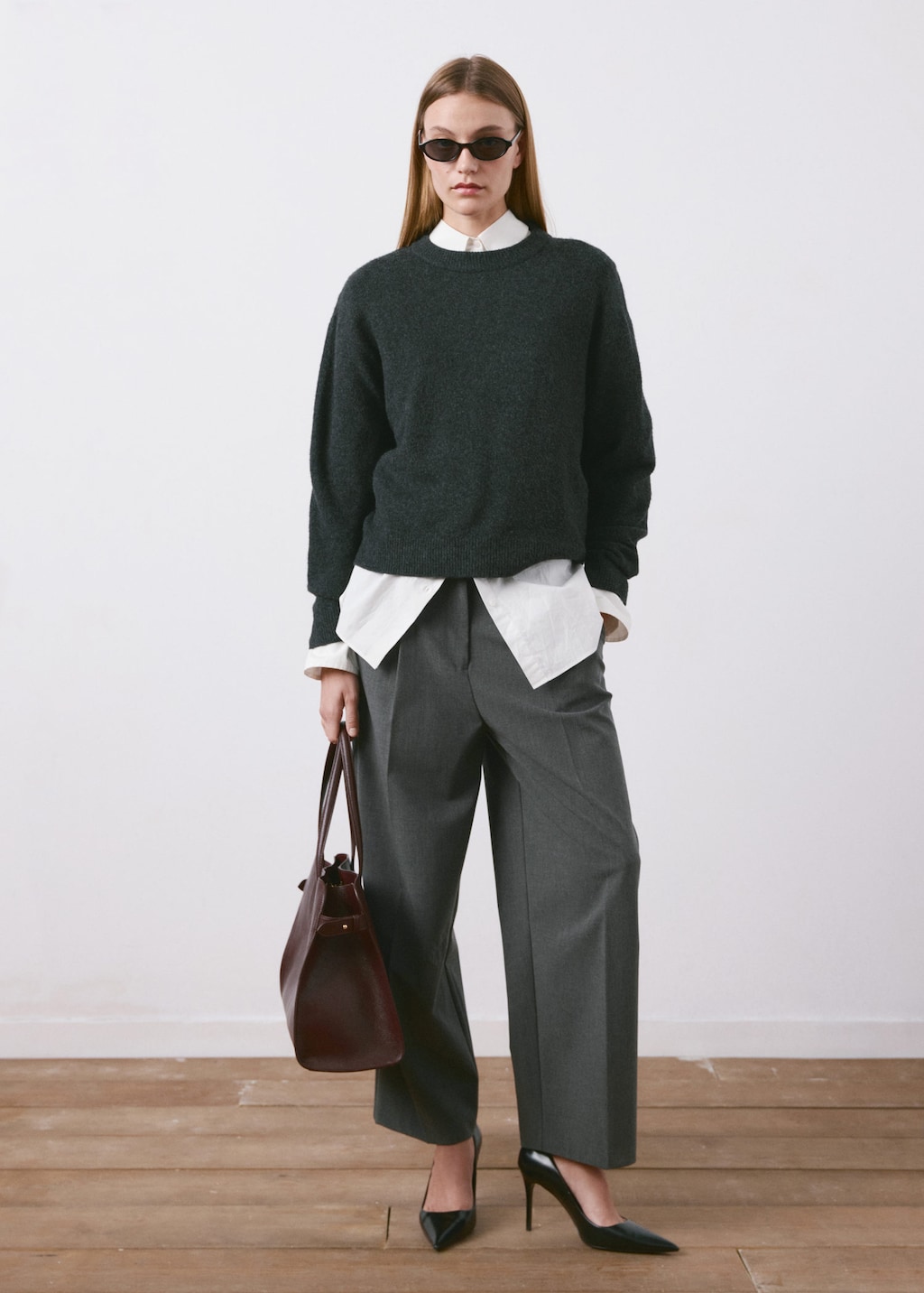 Mango Straight-fit Pleated Trousers Grey In Black