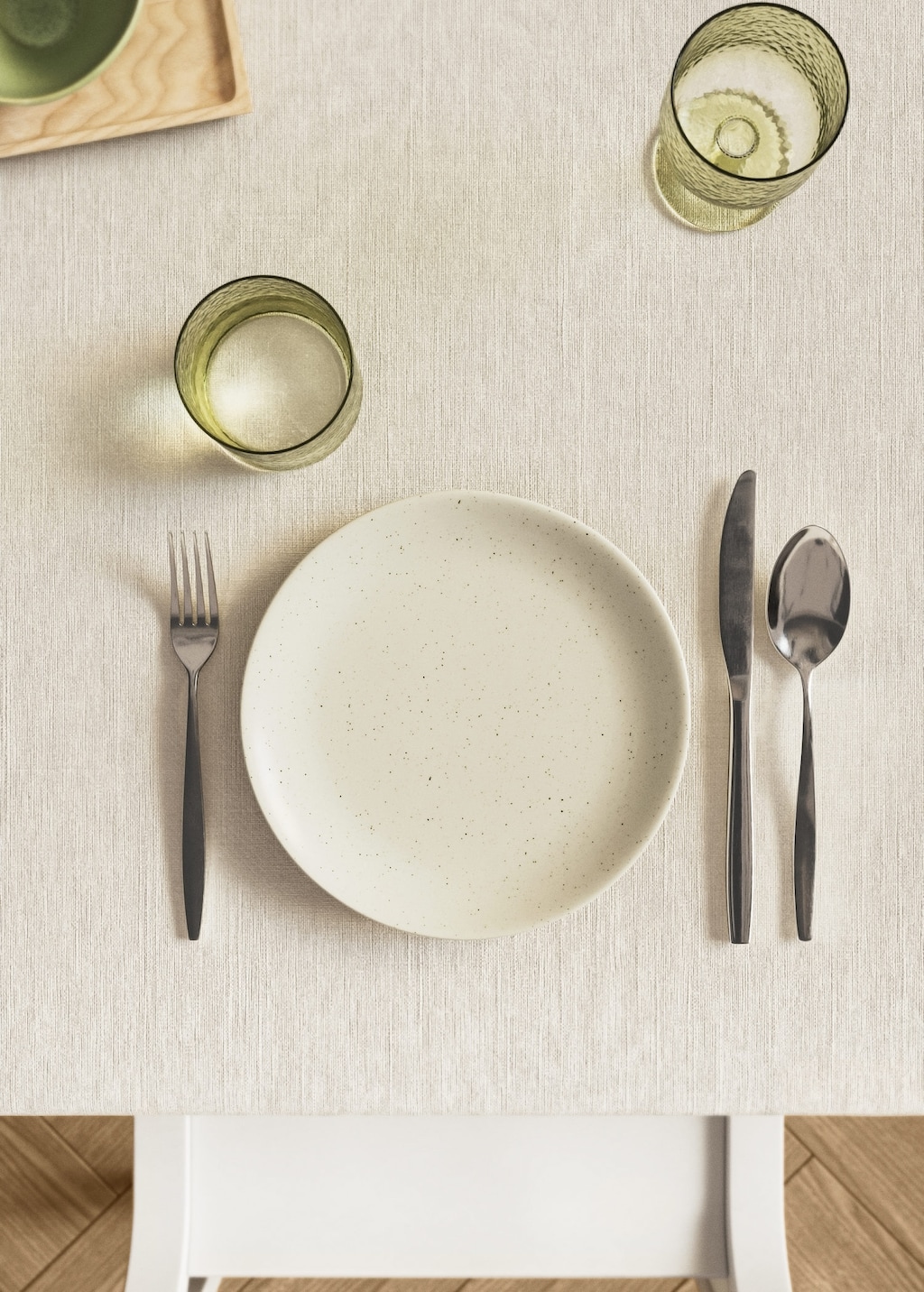 Mango Stoneware Dessert Plate With Spots Off White