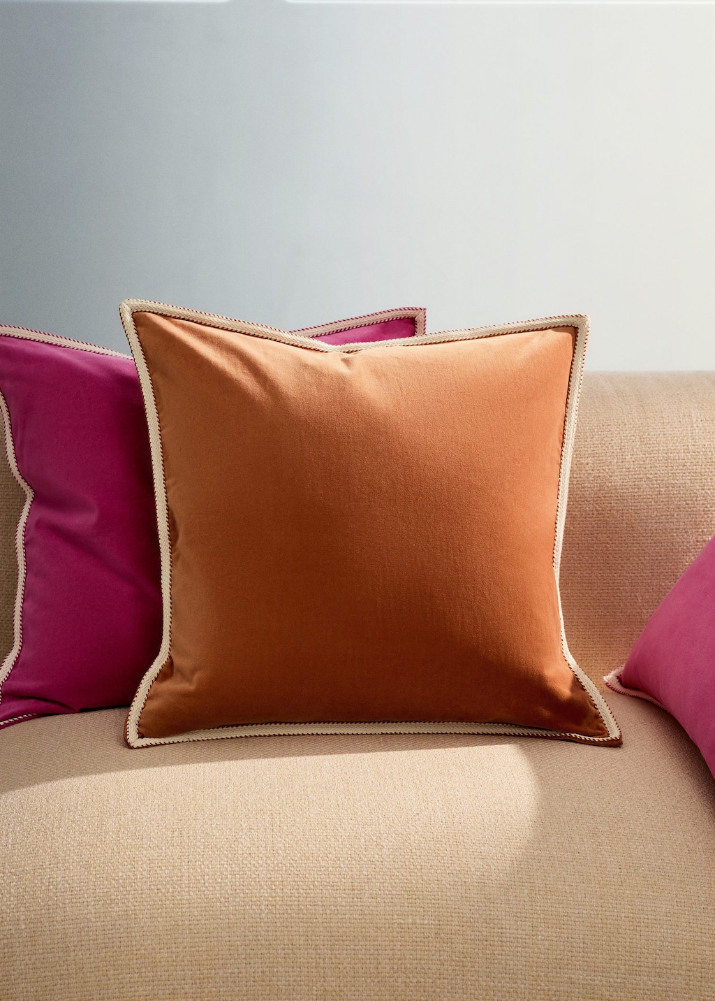 Mango Velvet Cushion Cover With Tape Detail 50x50 Cm Curry In Brown