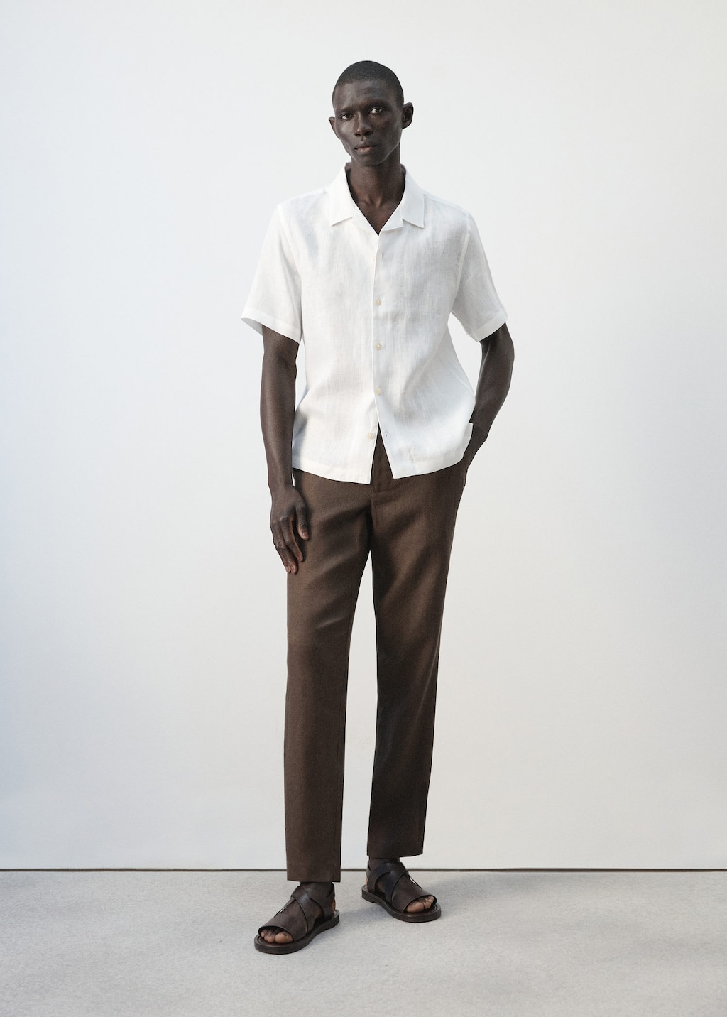 Mango Pantalon 100 % Lin Slim Fit Chocolat - Homme - 48 -  Man In Brown