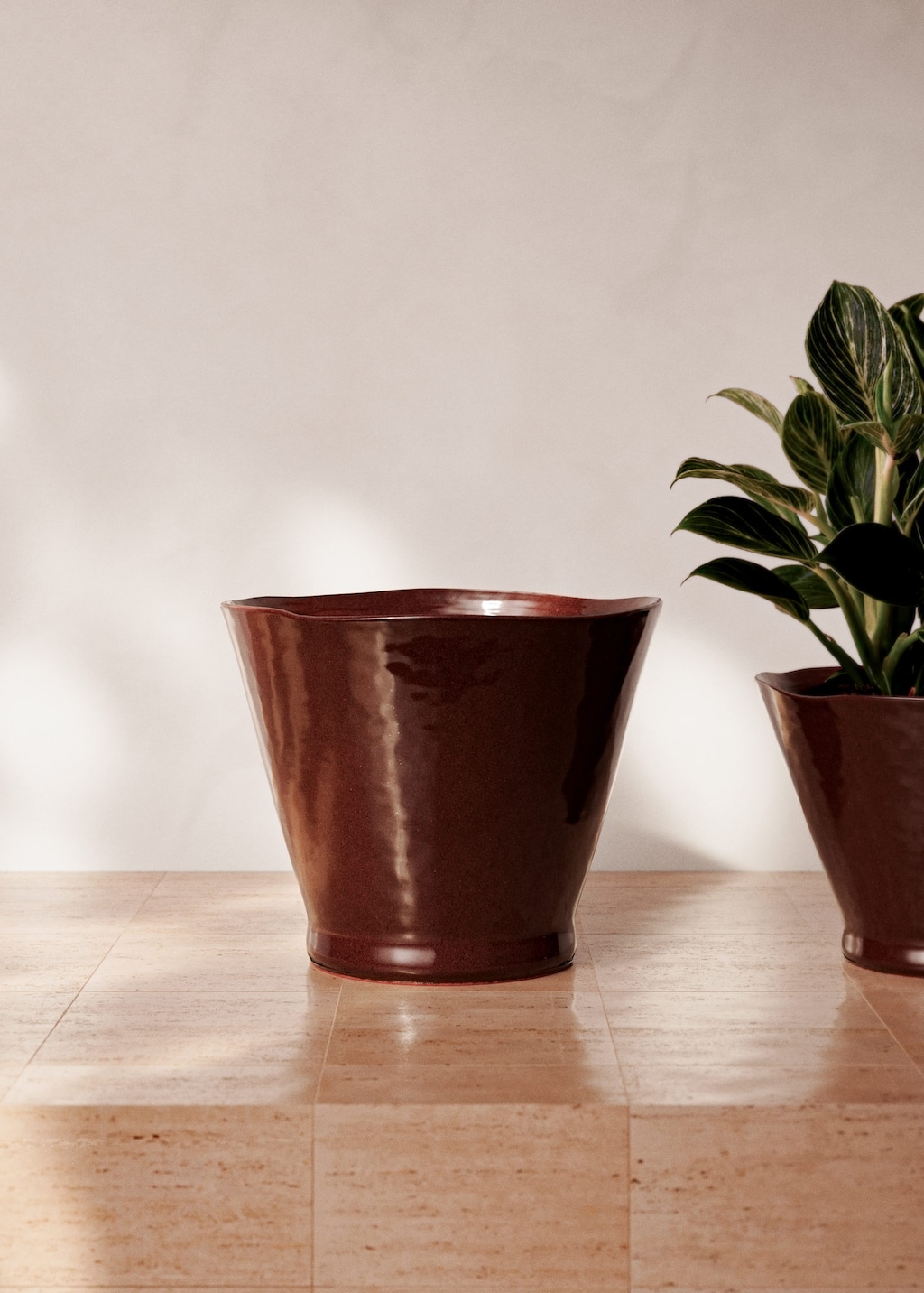 Mango Medium Irregular Terracotta Plant Pot Burnt Orange In Brown