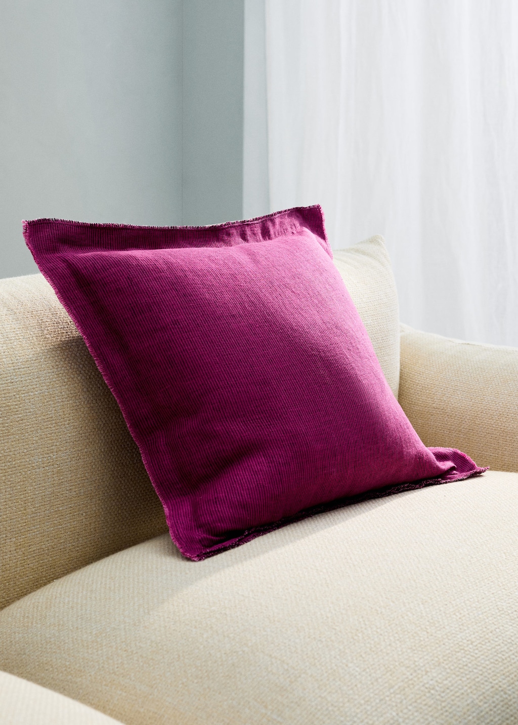 Mango Linen Cushion Cover With Topstitch Finish 50x50 Cm Pink In Purple