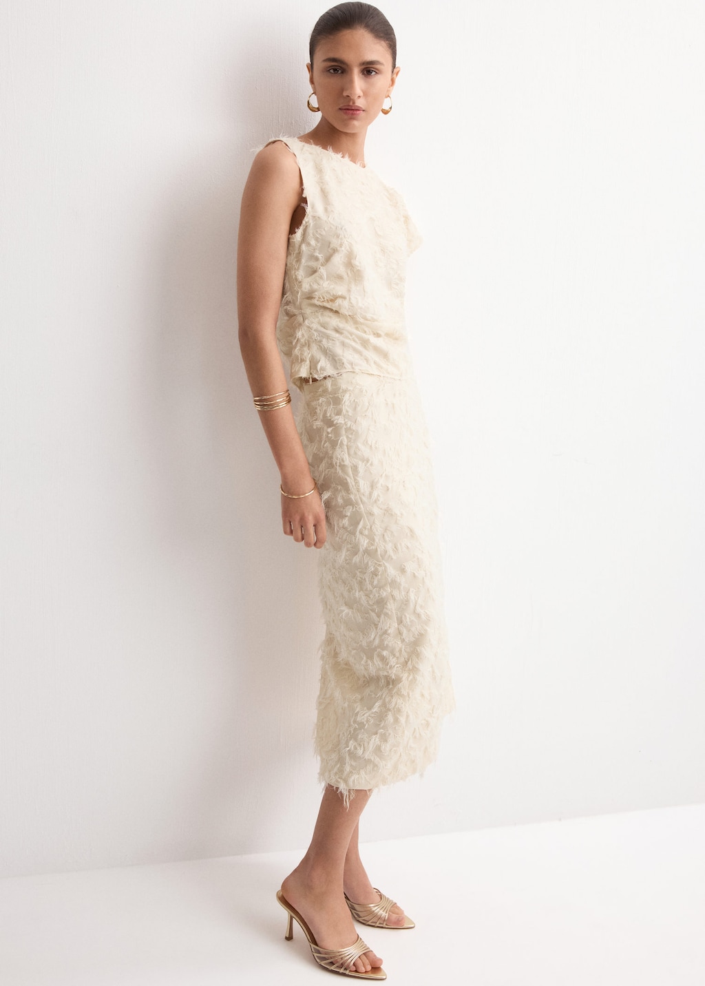 Mango Feathered Pencil Skirt Ecru In Neutral