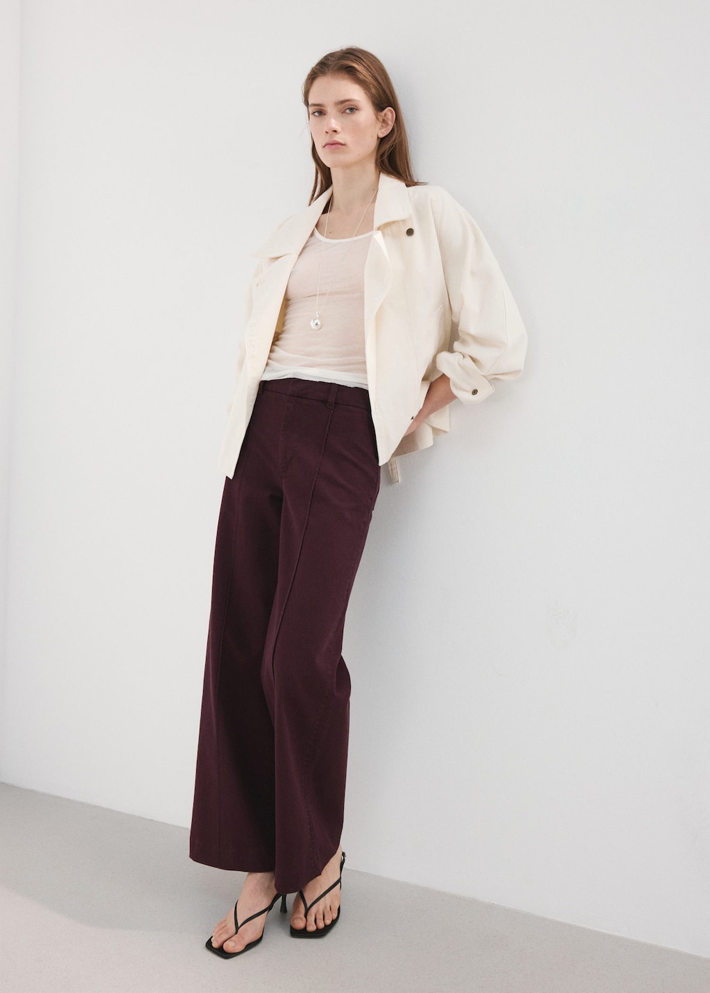 Mango High-waisted Wide Leg Jeans With Stitching Wine In Black
