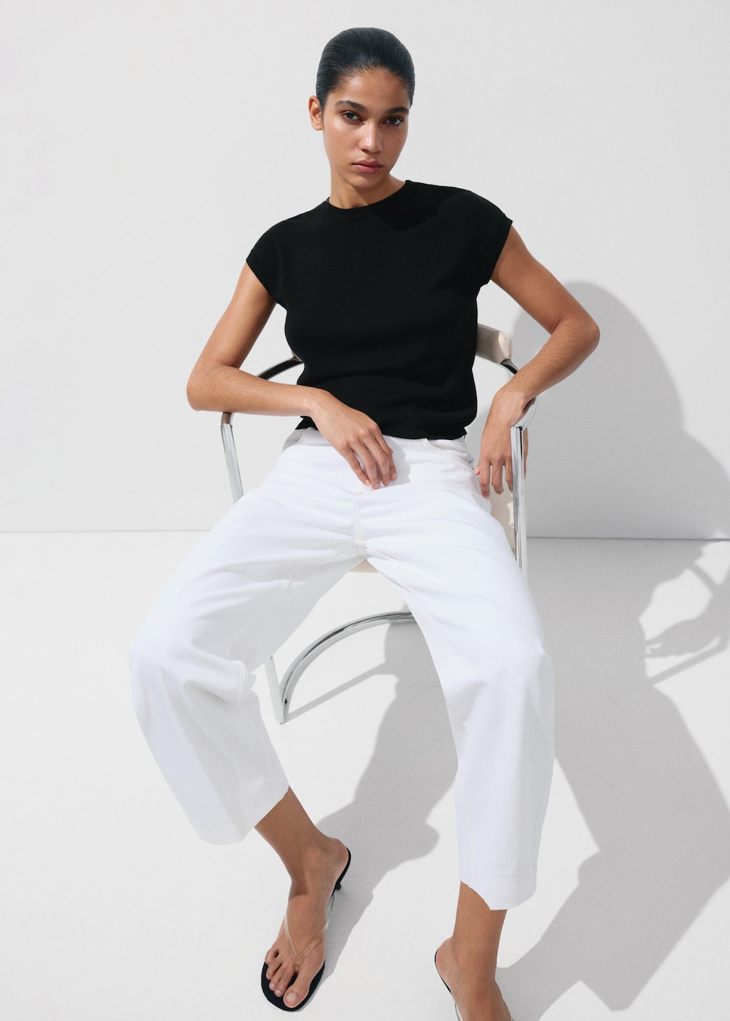 Mango Short-sleeved Knitted Cotton Sweater In Black