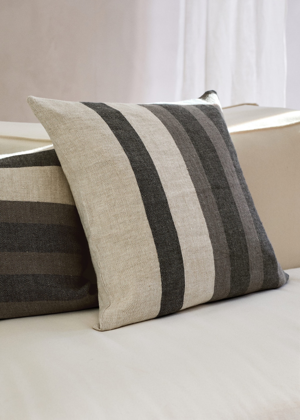 Mango Linen Striped Cushion Cover 50x50 Cm Light/pastel Brown In Black