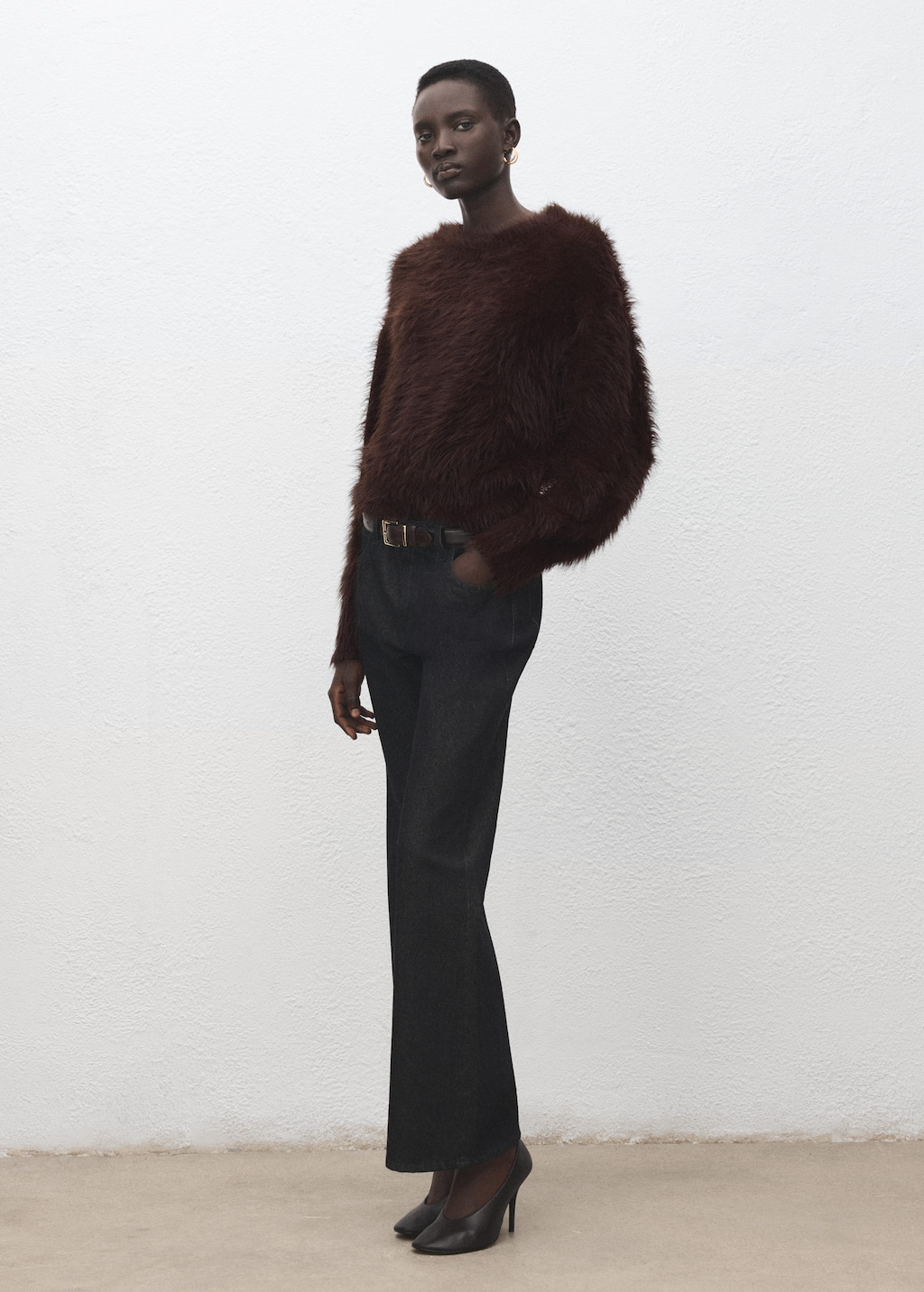 Mango Faux-fur Sweater In Brown