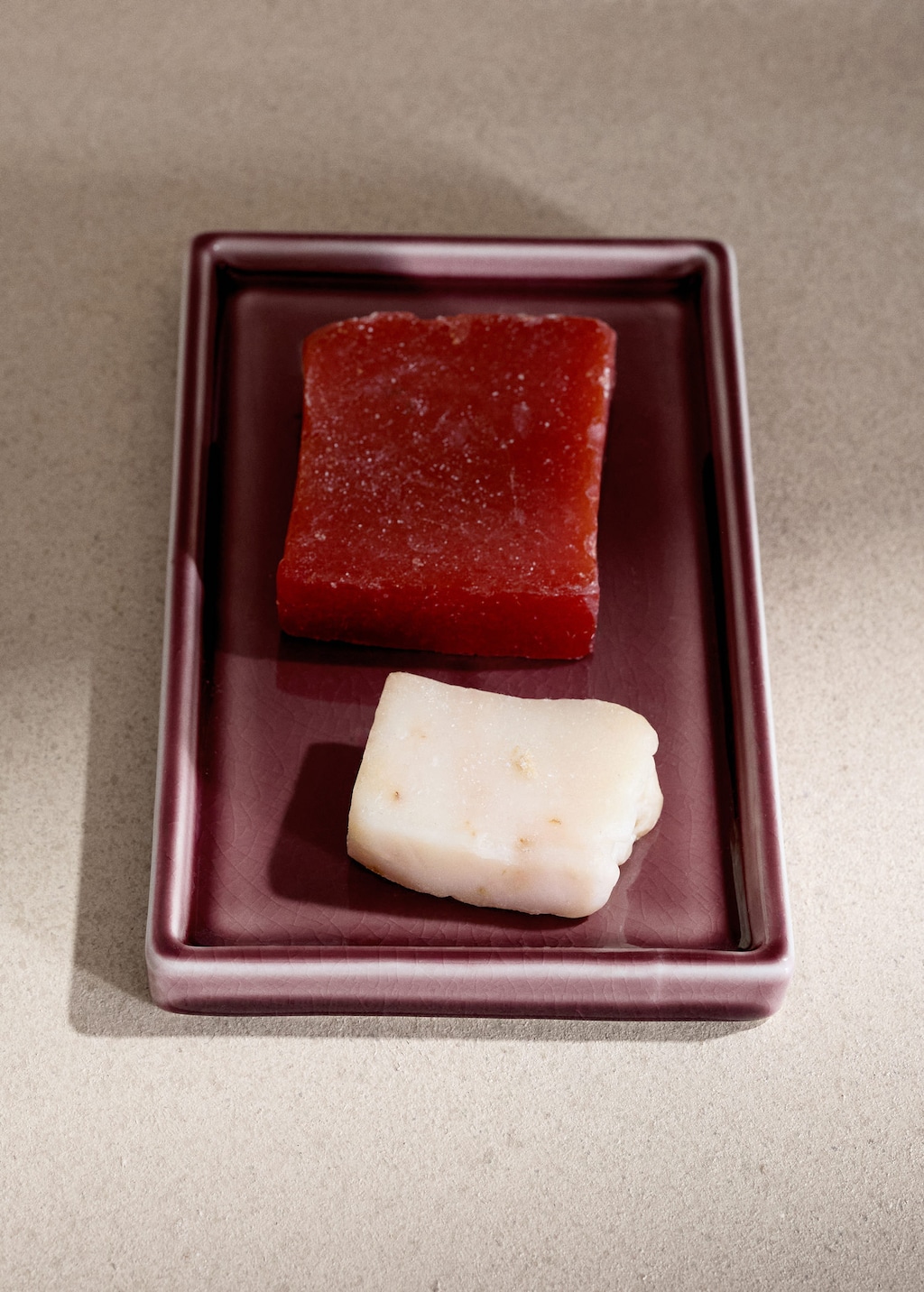 Mango Crackled Ceramic Bathroom Tray Cherry In Red