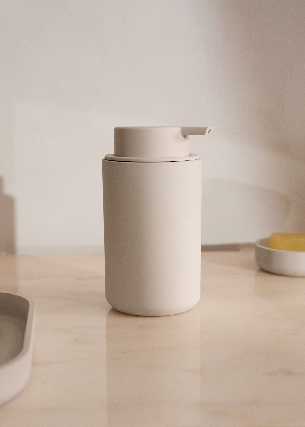 Mango Resin Soap Dispenser Ecru In Sand