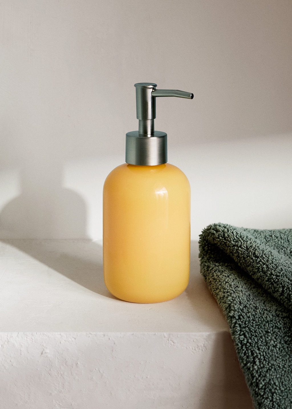Mango Home Borosilicate Glass Soap Dispenser Colour Yellow