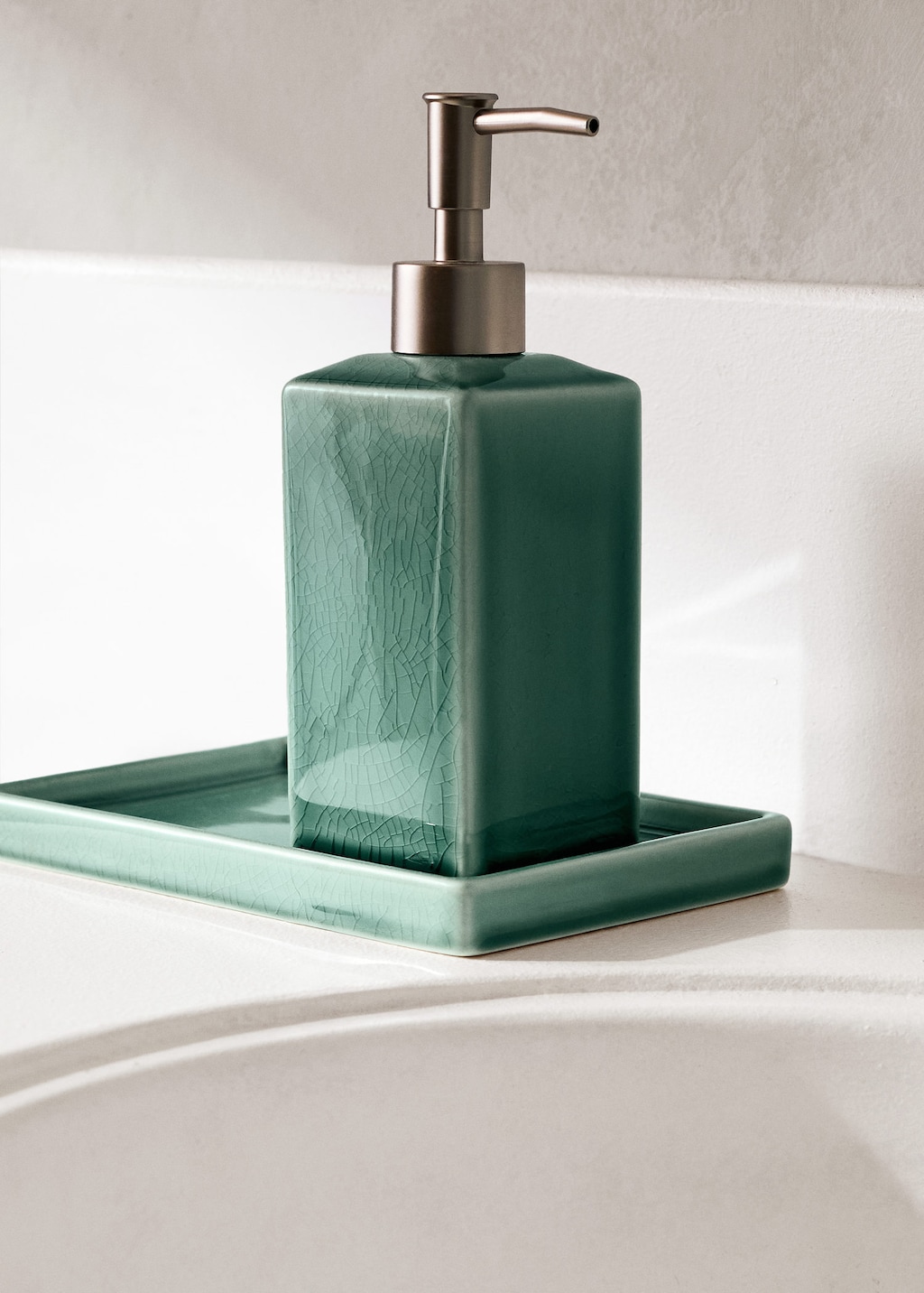 Mango Crackled Ceramic Soap Dispenser Aqua Green