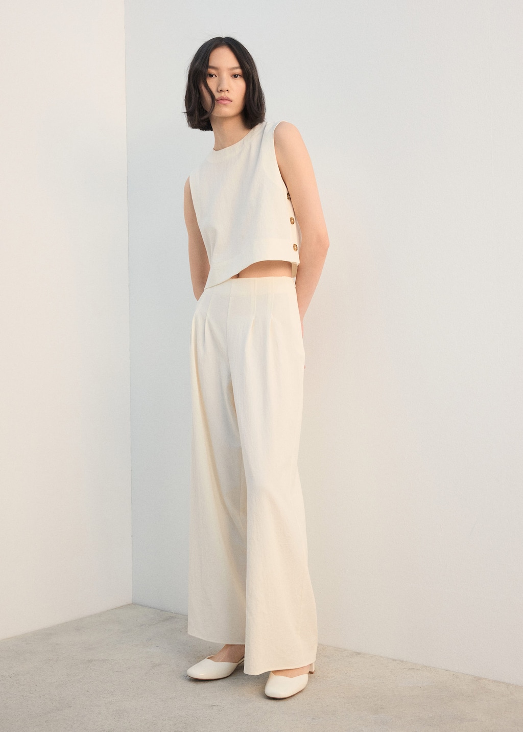 Mango Straight-fit Pleated Trousers Ecru In Neutral