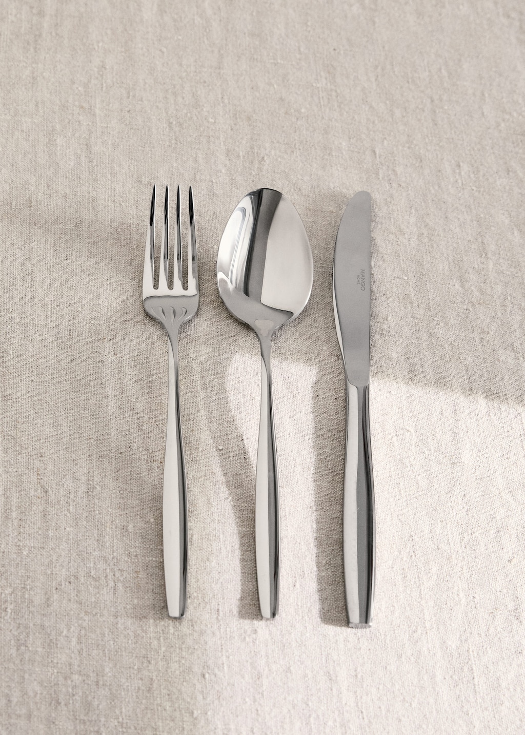 Mango Home 3-piece Cutlery Set In Stainless Steel With Slim Handles Silver