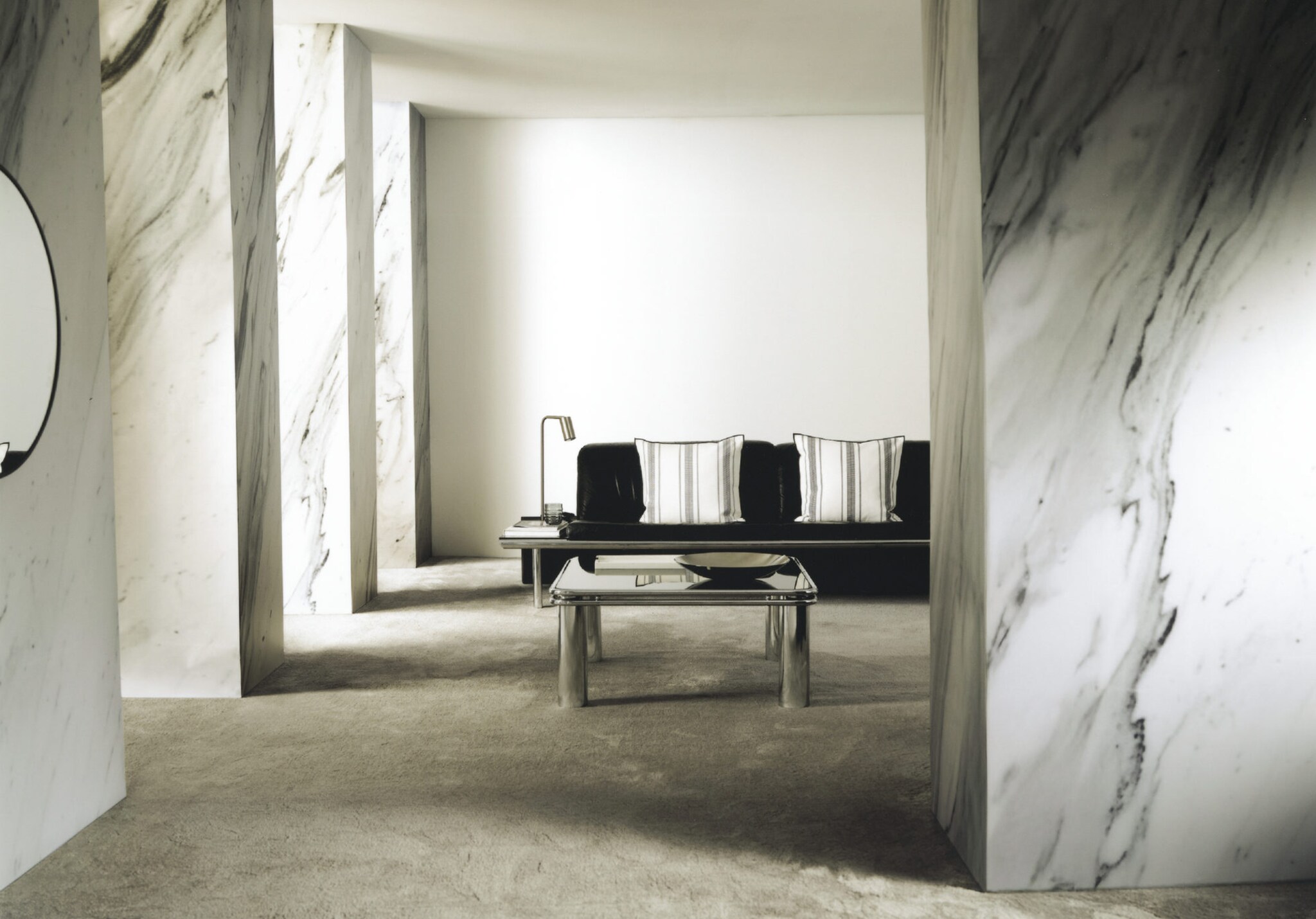 Cushion cover with stripe design and overlock finish 50x50 cm - Panoramic plane