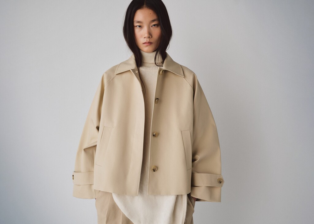 Oversized short trench coat - image 3