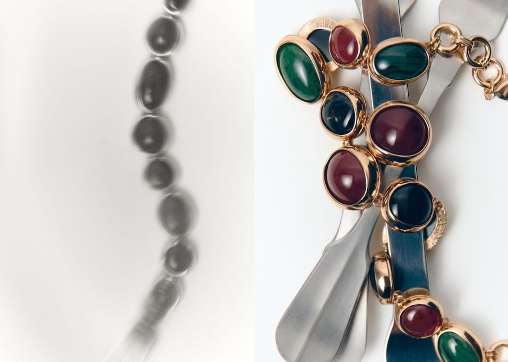 Combined-resin bead necklace