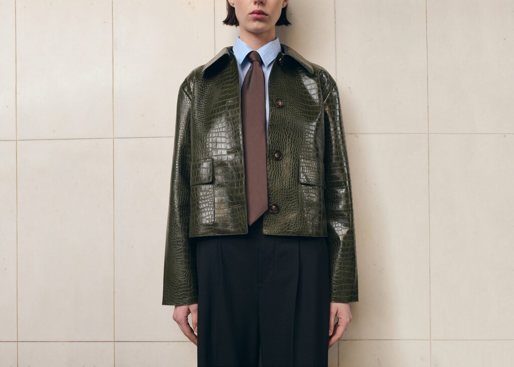 Crocodile-effect faux leather jacket - image 3