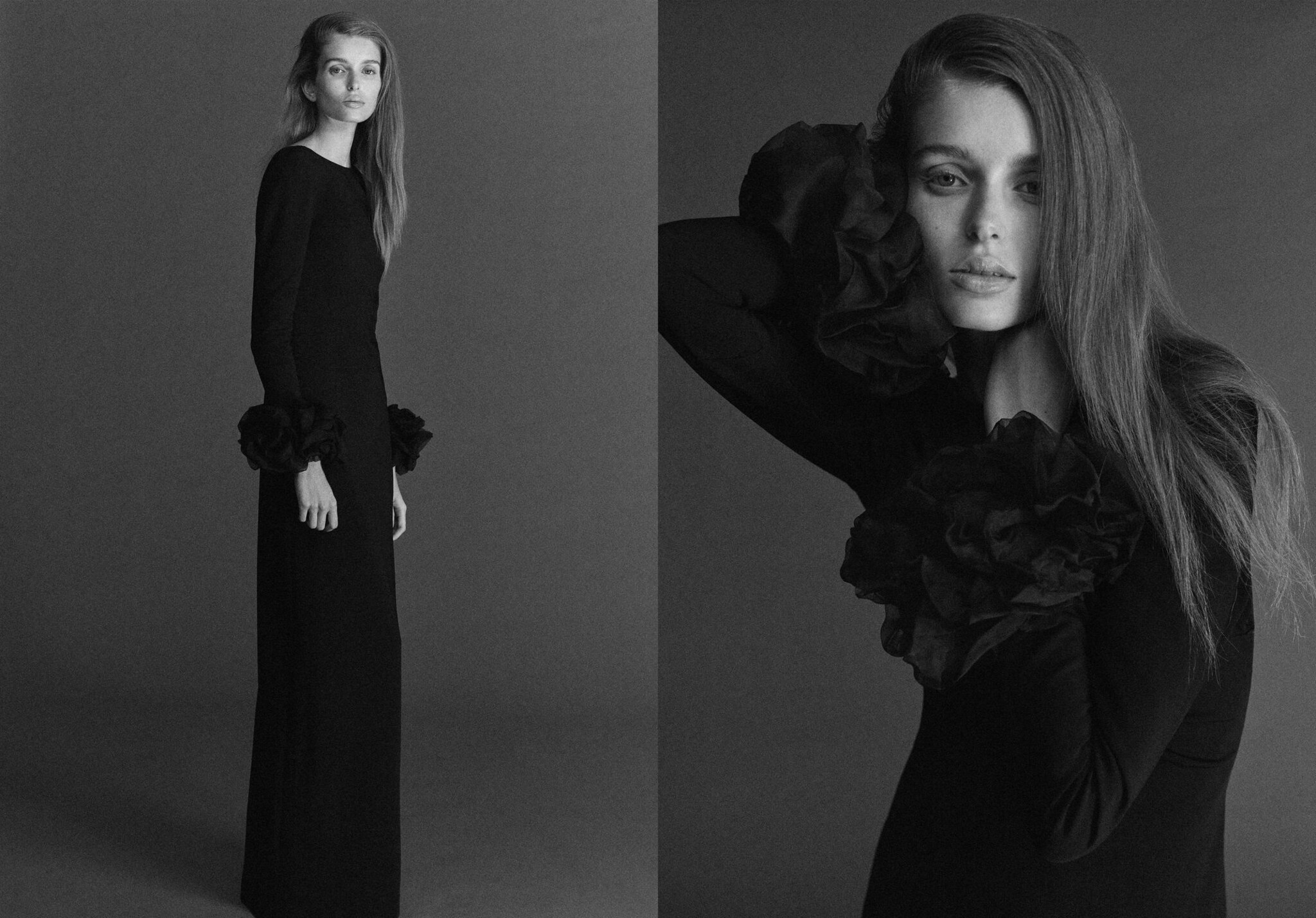 Rückenfreies Kleid mit floralen Armbündchen - Panoramaansicht