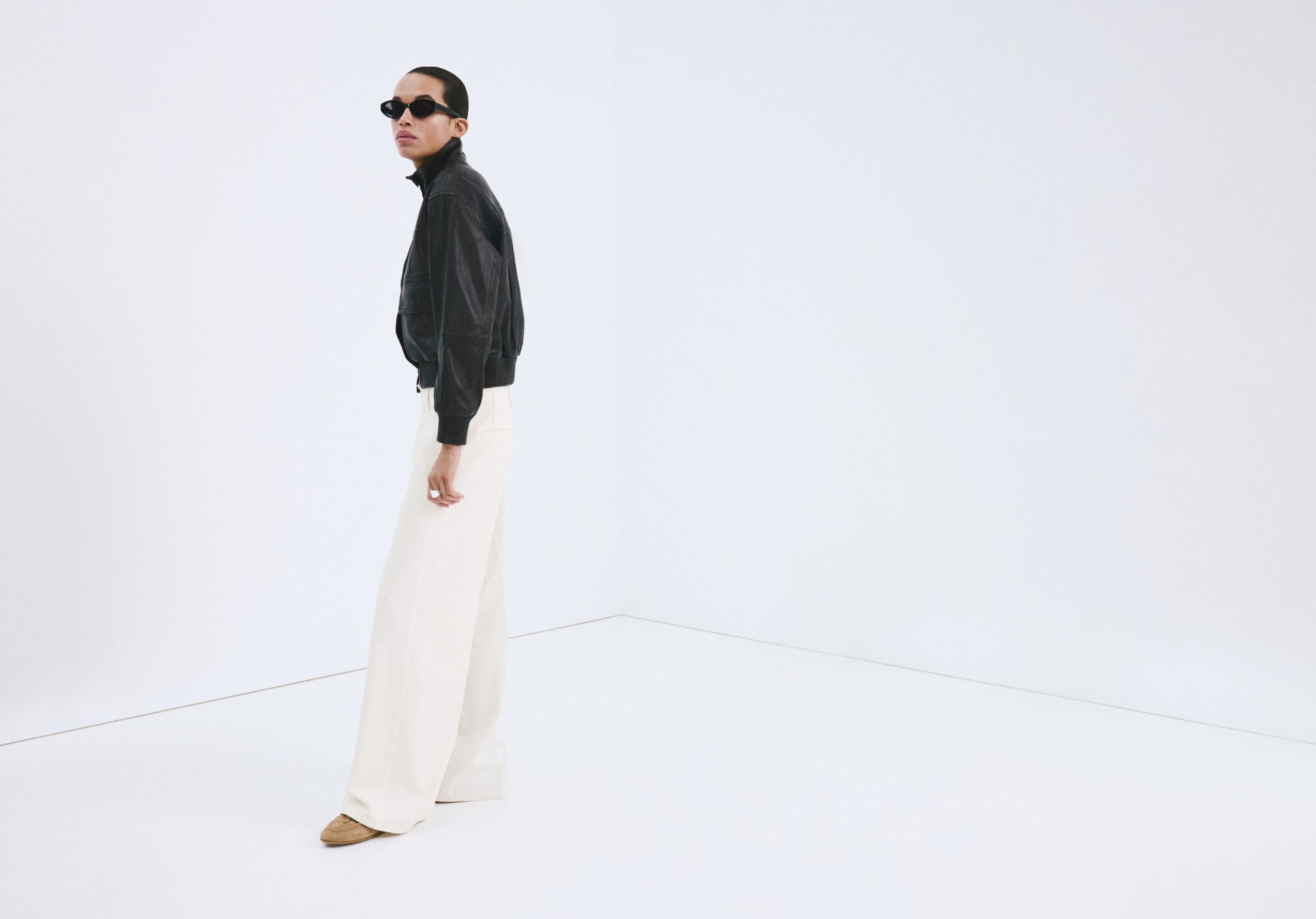 Wide leg mid-rise jeans - Panoramic plane