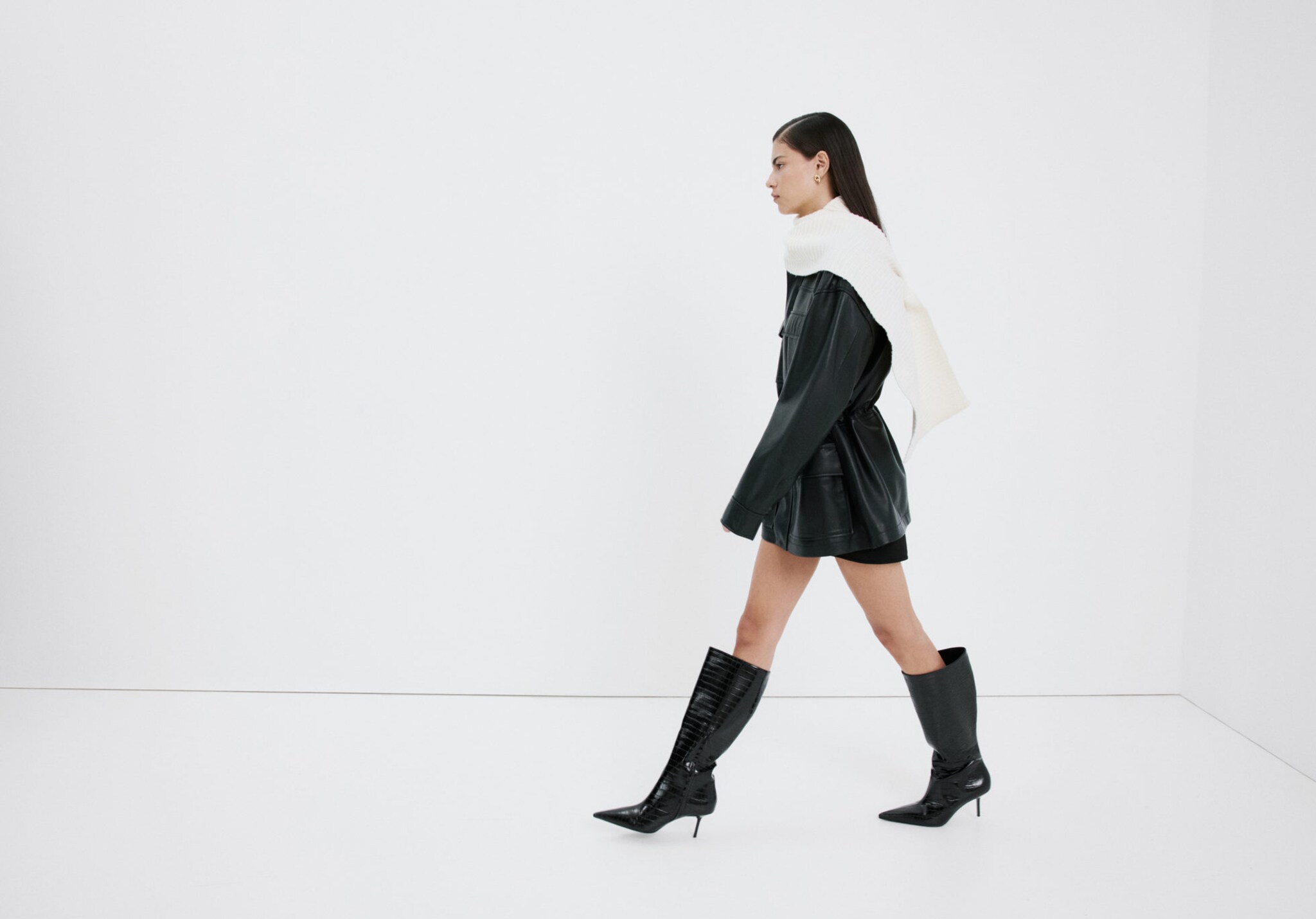 Botte effet cuir croco - Plan panoramique