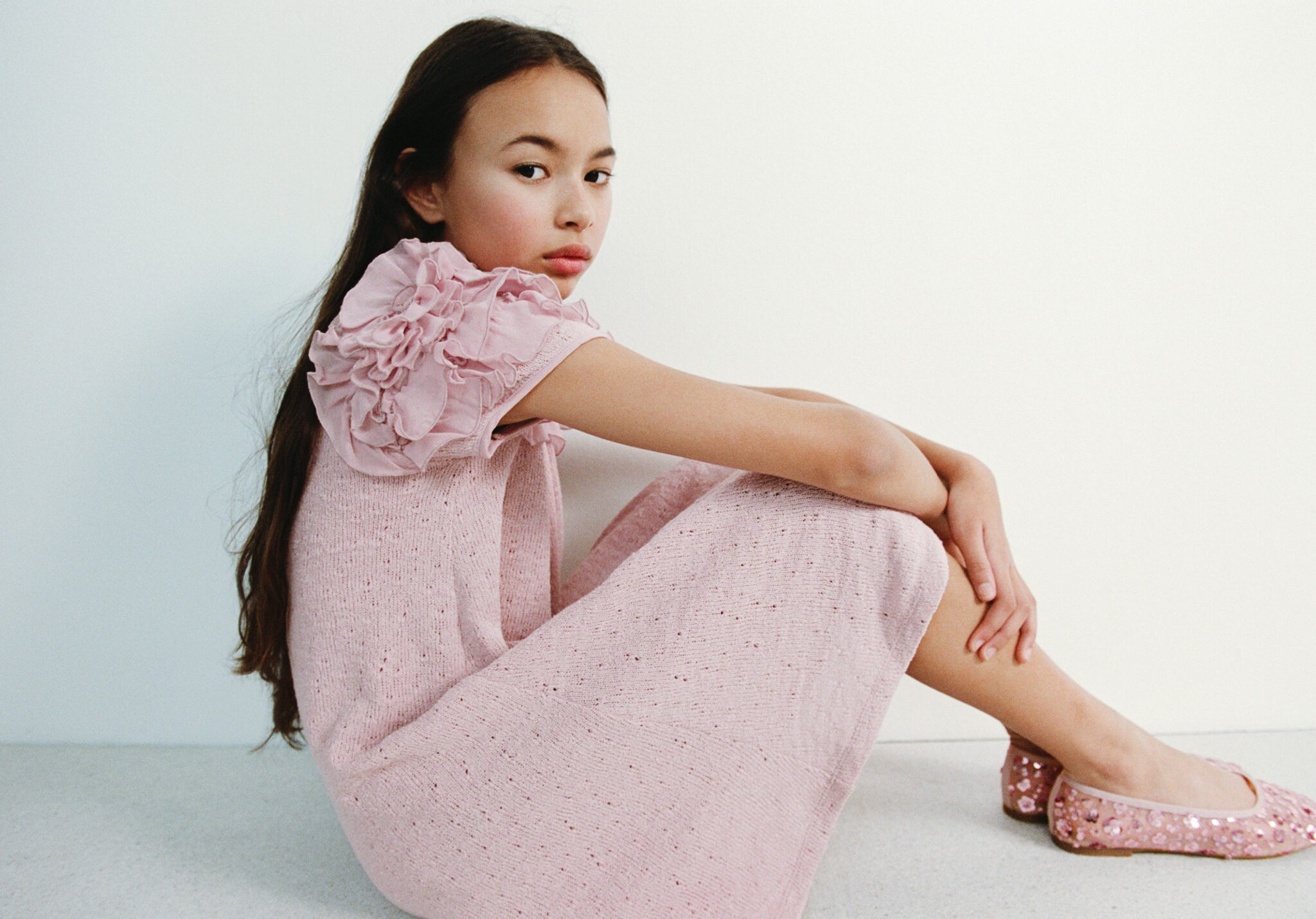 Vestido punto detalle de volantes - Plano panorámico