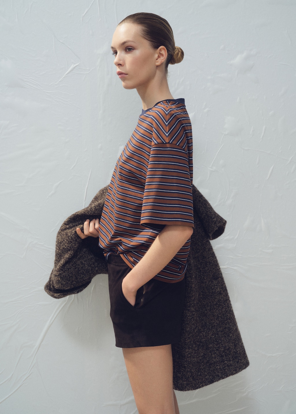 Striped short-sleeved t-shirt