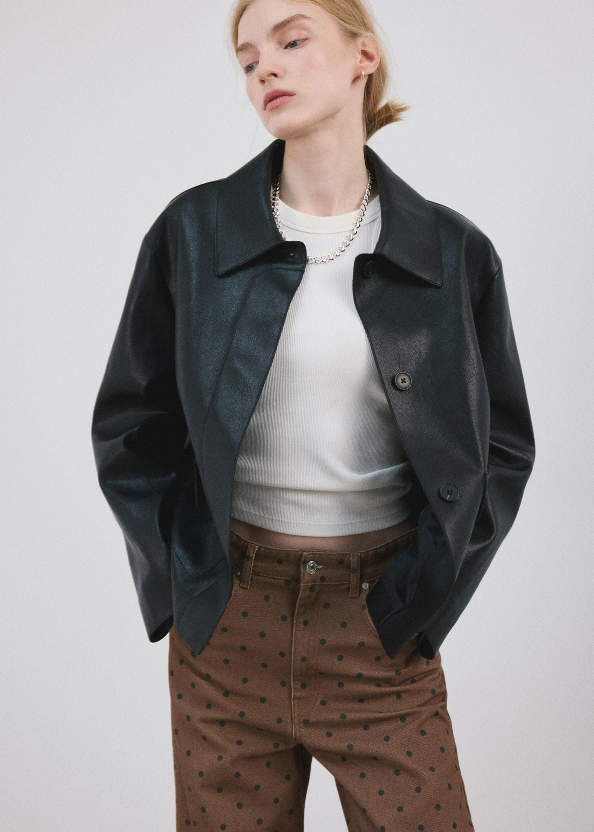 Polka dot balloon jeans - Details of the article 1, Chocolate. Ref: 27004105-01.