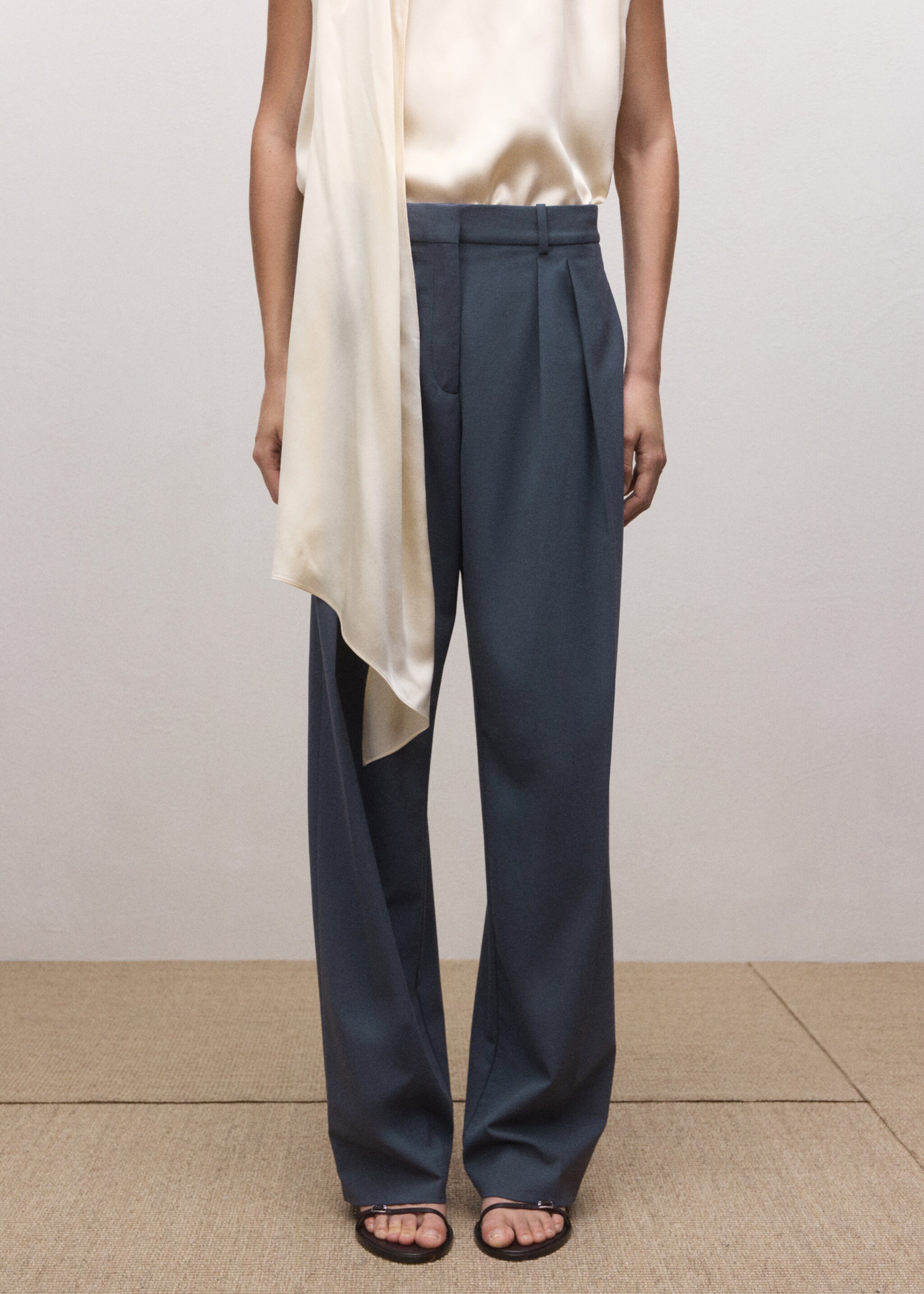 Straight wool suit trousers - Medium plane, Blue. Ref: 27004453-01.