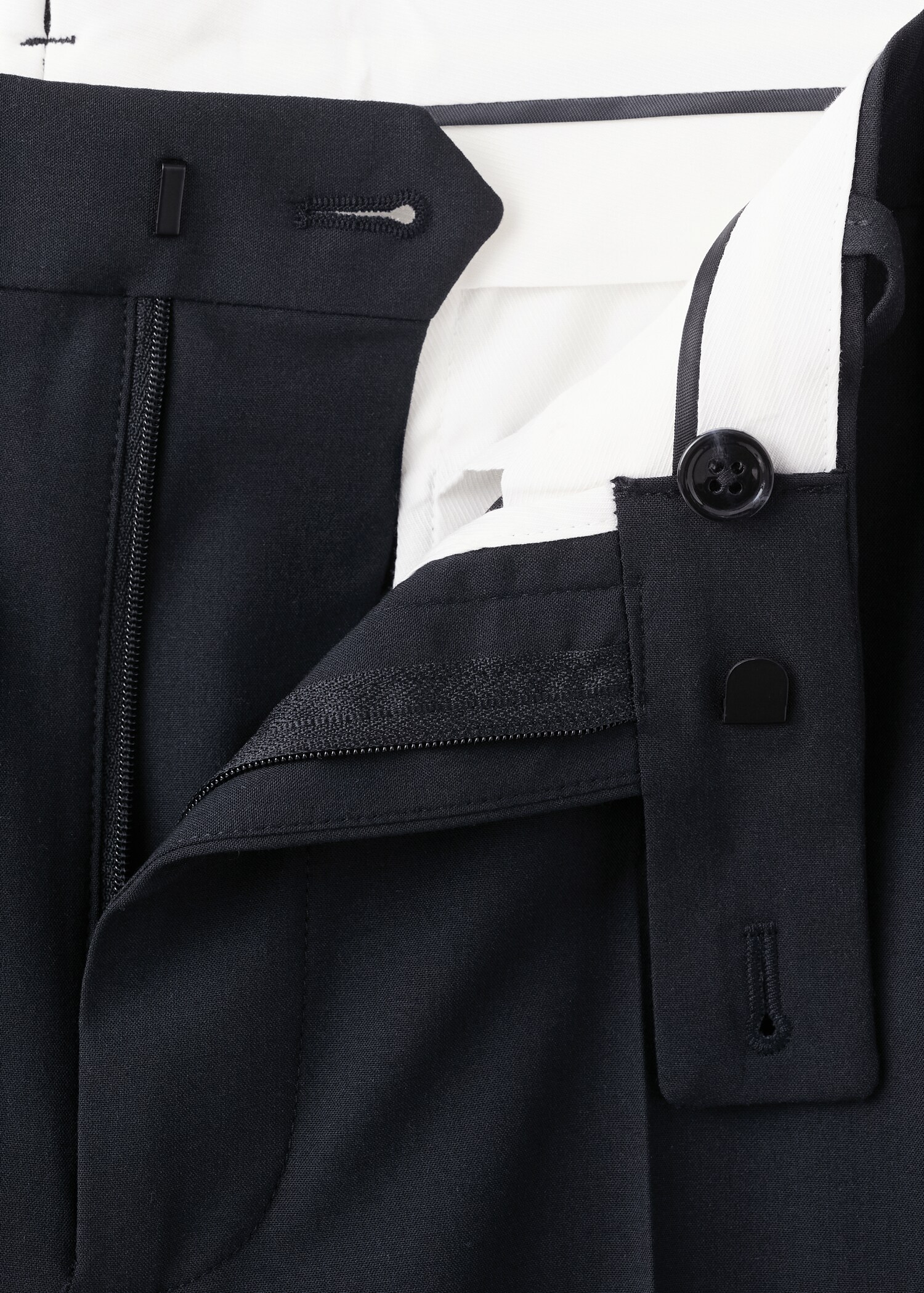 London regular-fit pants - Details of the article 8