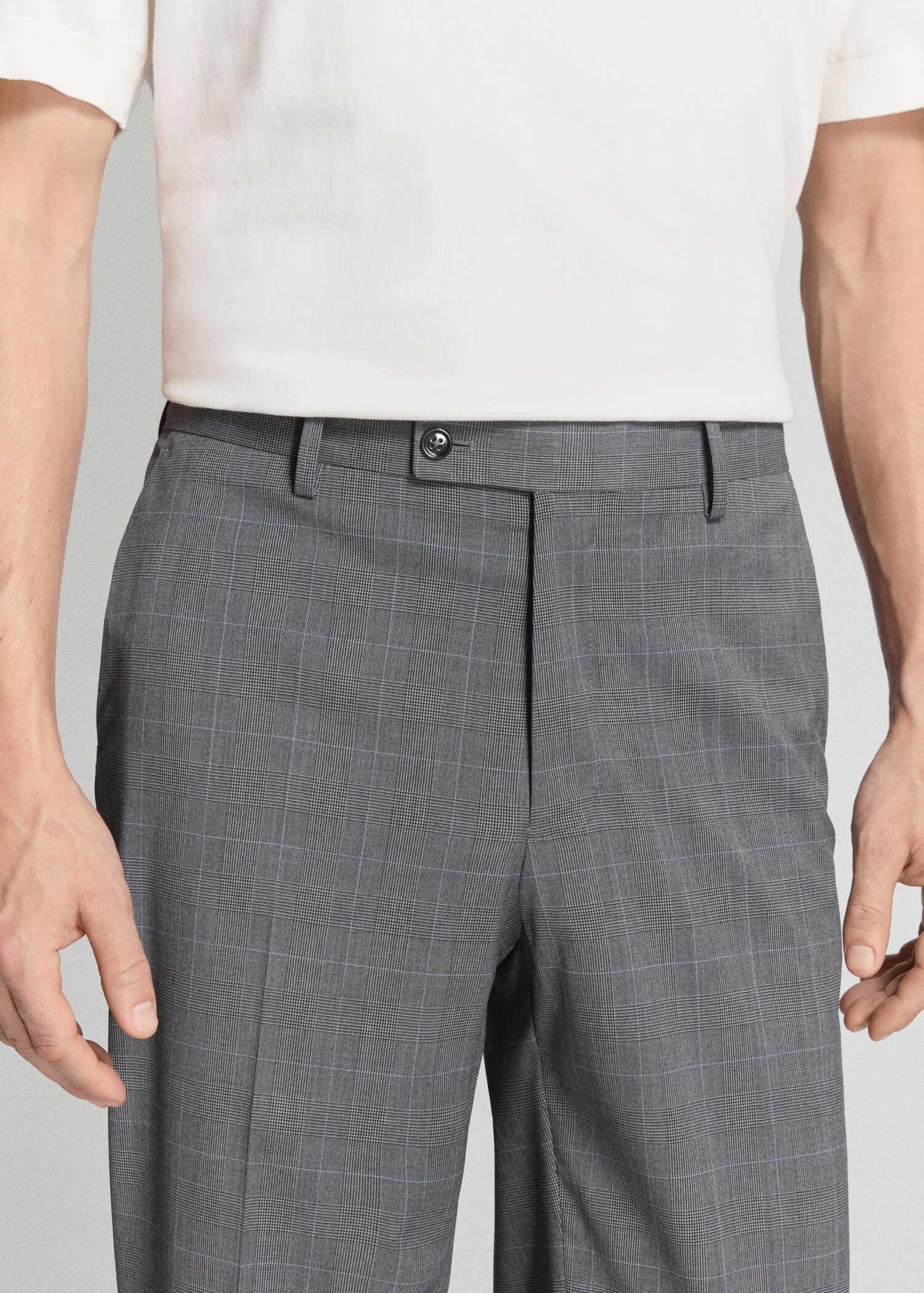 London regular-fit trousers - Details of the article 1