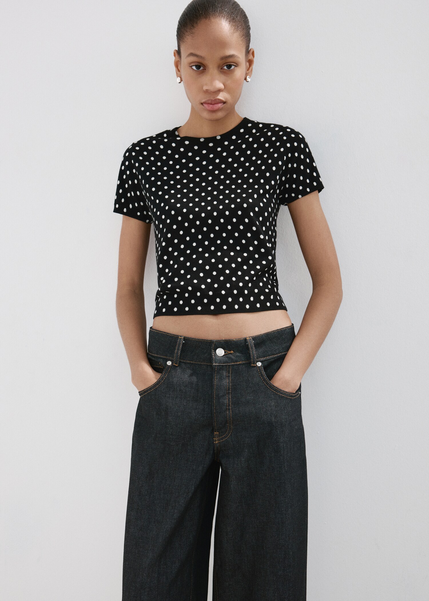 Polka-dot knitted sweater - Details of the article 2