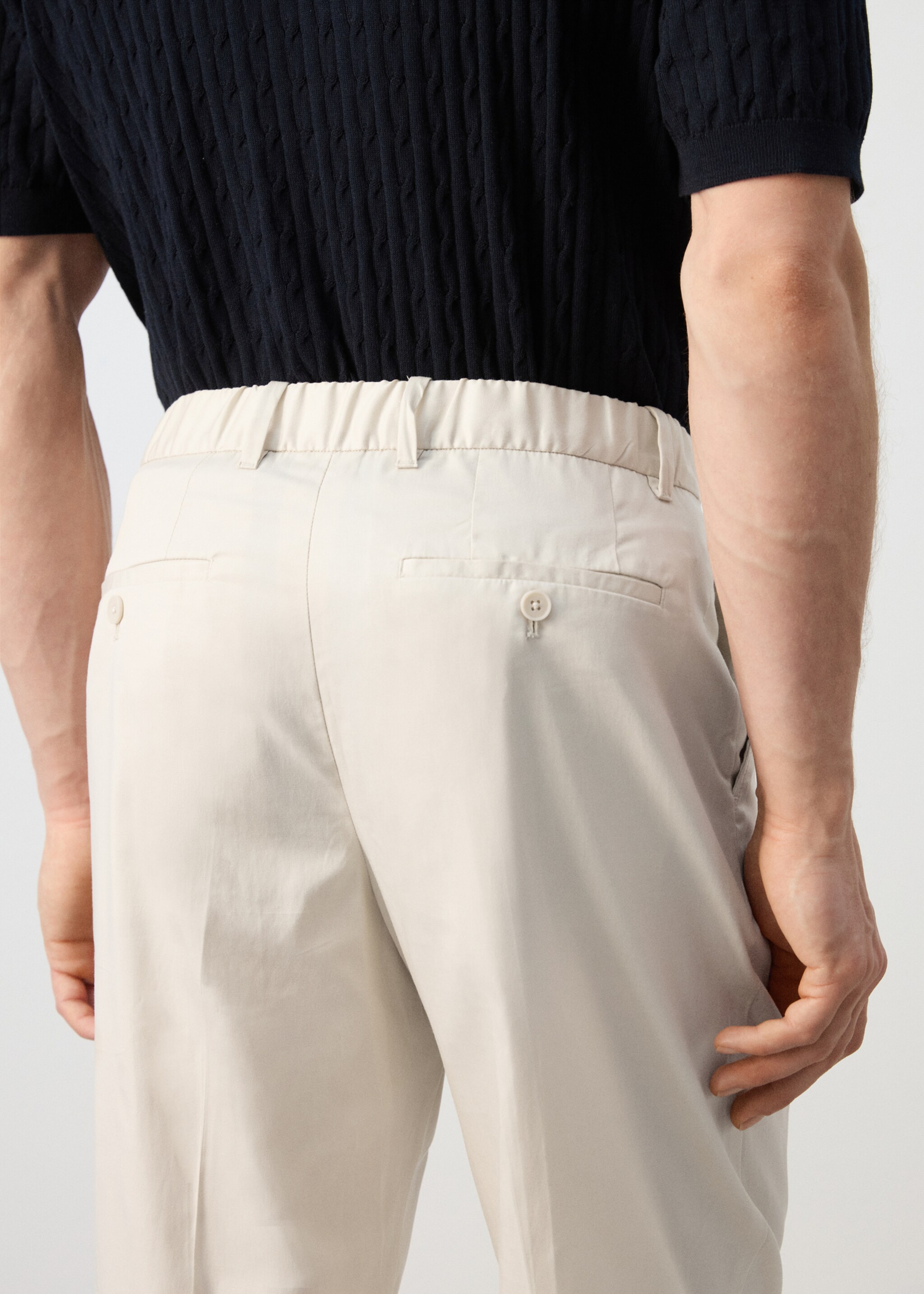 Regular-fit pleated flowy trousers - Details of the article 2, Beige. Ref: 27011191-01.