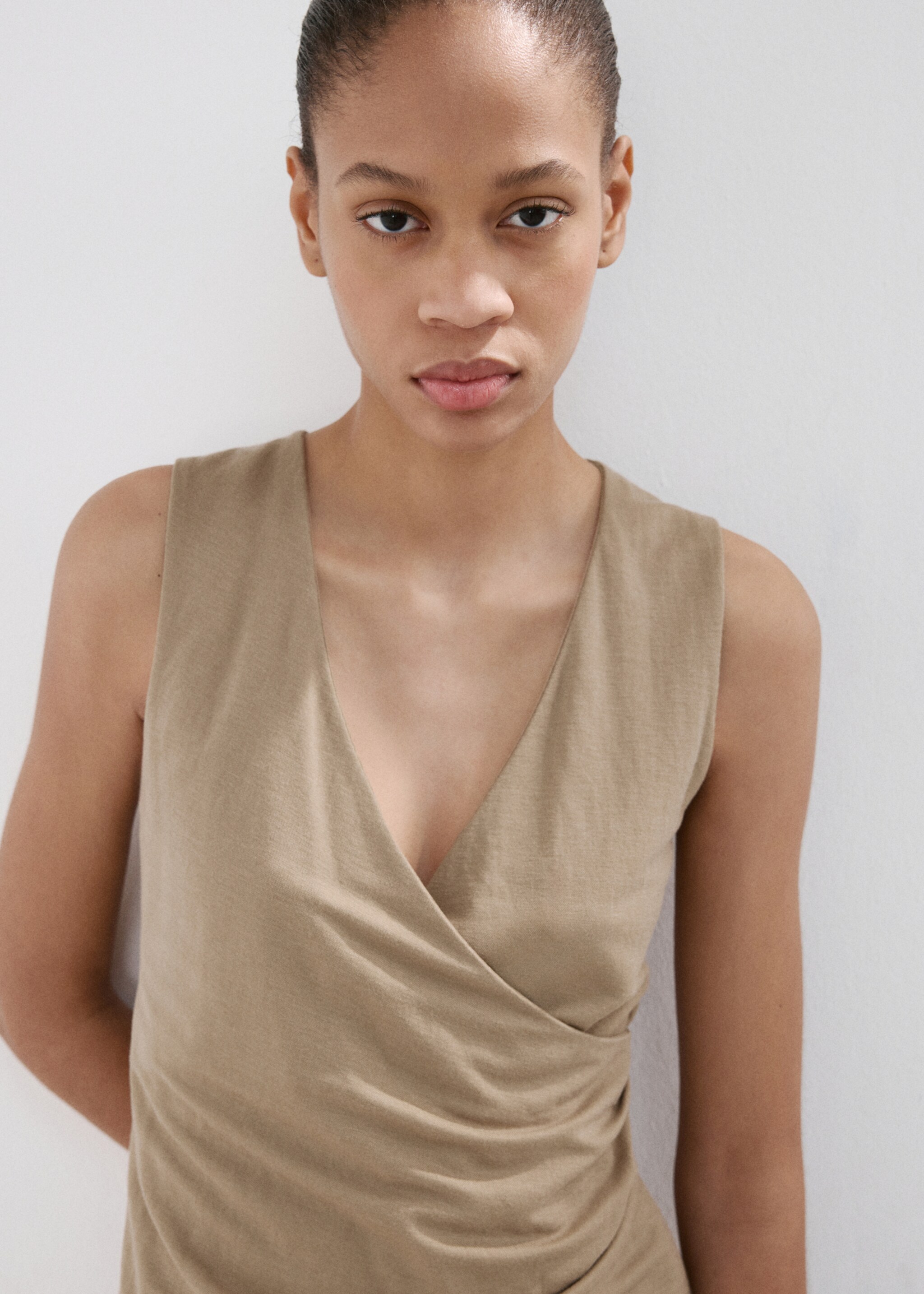 Ruched wrap top - Details of the article 1, Medium Brown. Ref: 27017153-01.