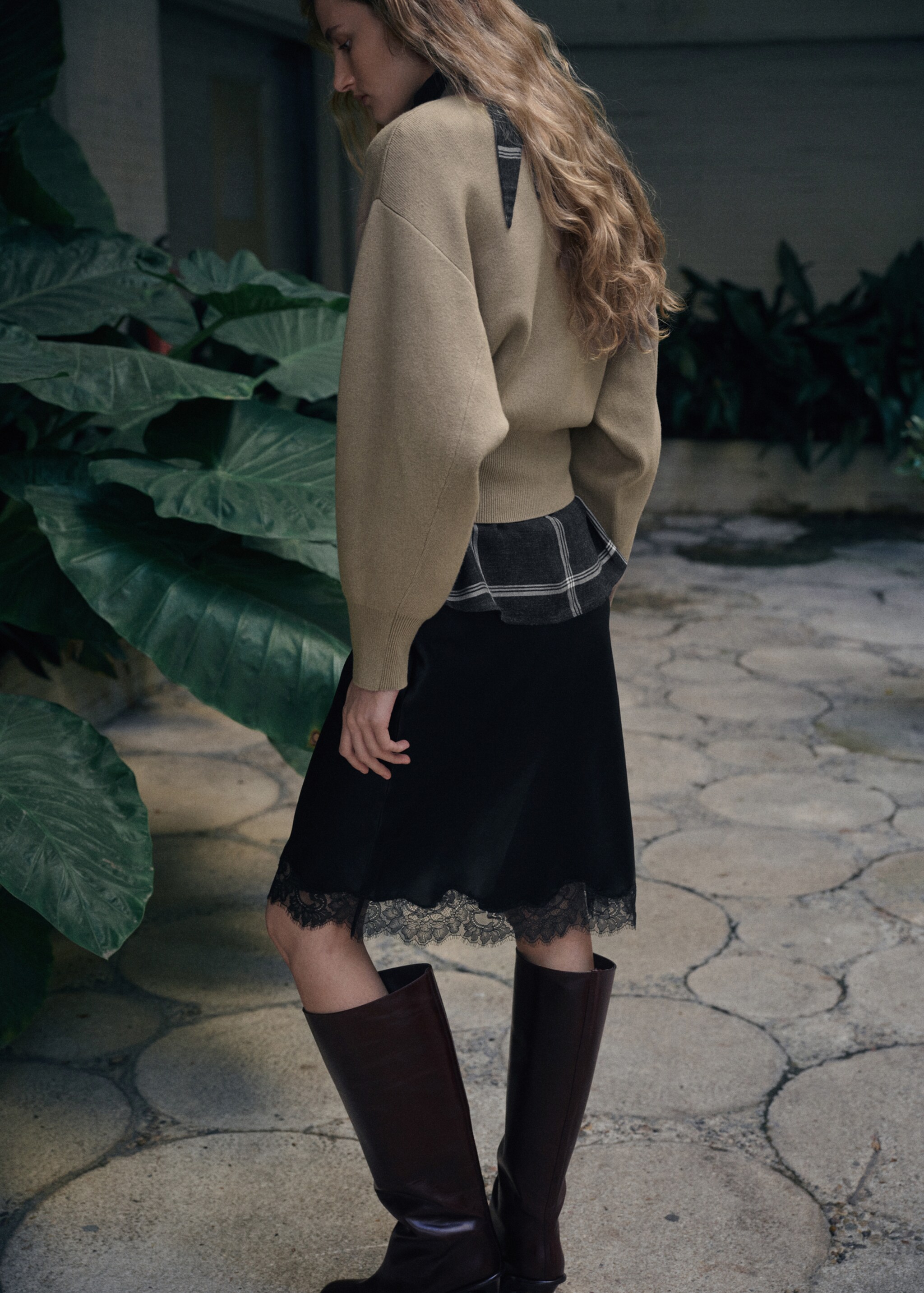 Oversized perkins-neck sweater - Reverse of the article, Light/Pastel Grey. Ref: 27021271-01.