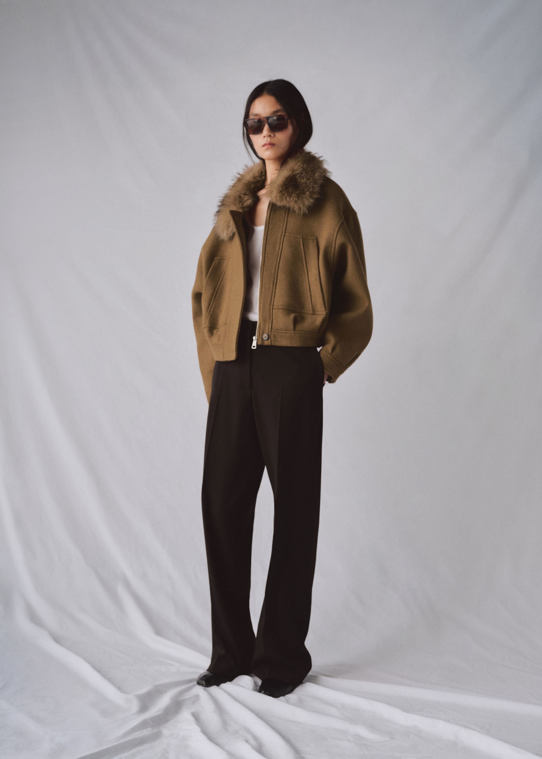 Chaqueta mezcla lana cuello pelo - Plano general, Marrón. Ref: 27022538-01.