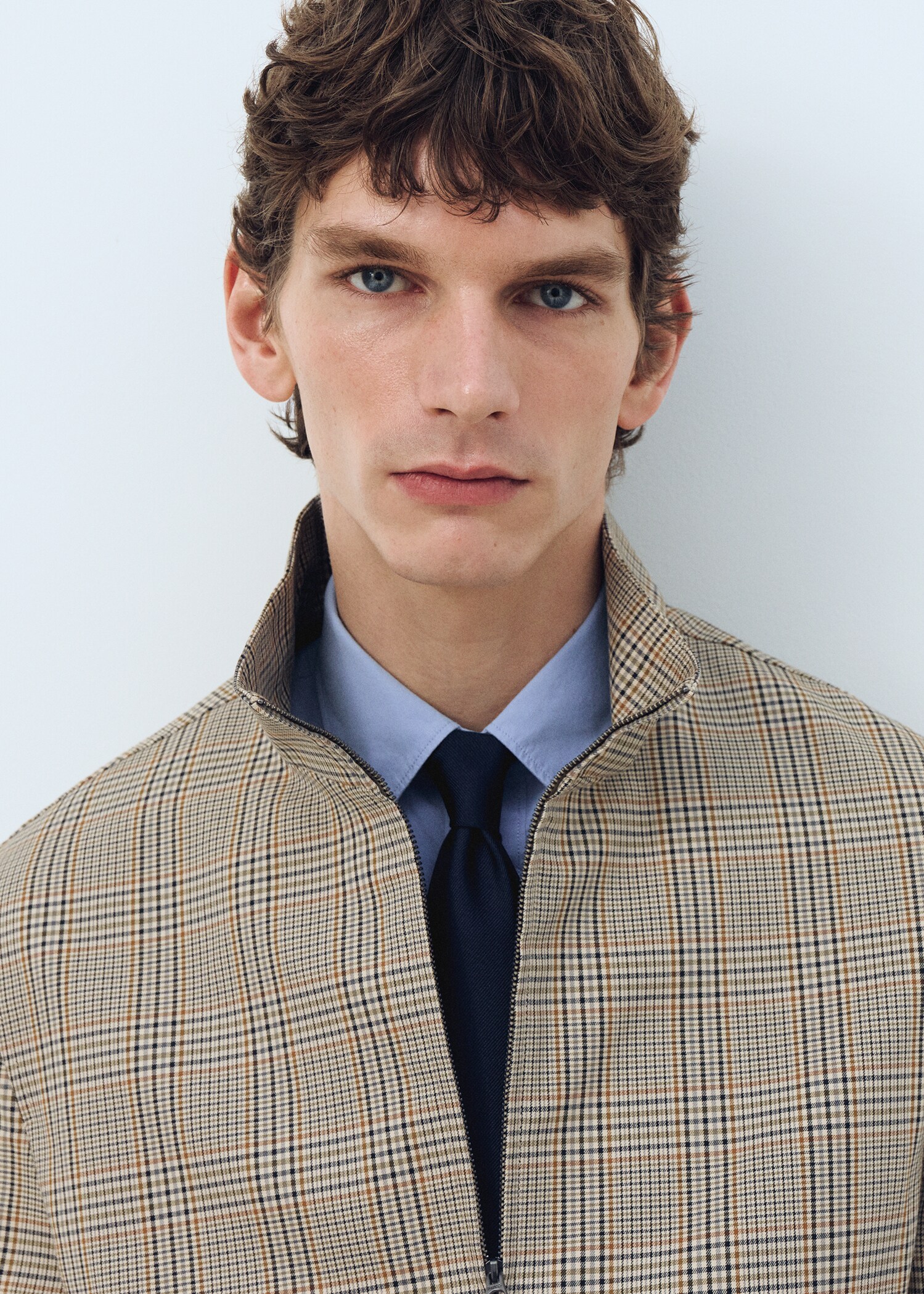 Prince of Wales check jacket with funnel neck - Details of the article 5