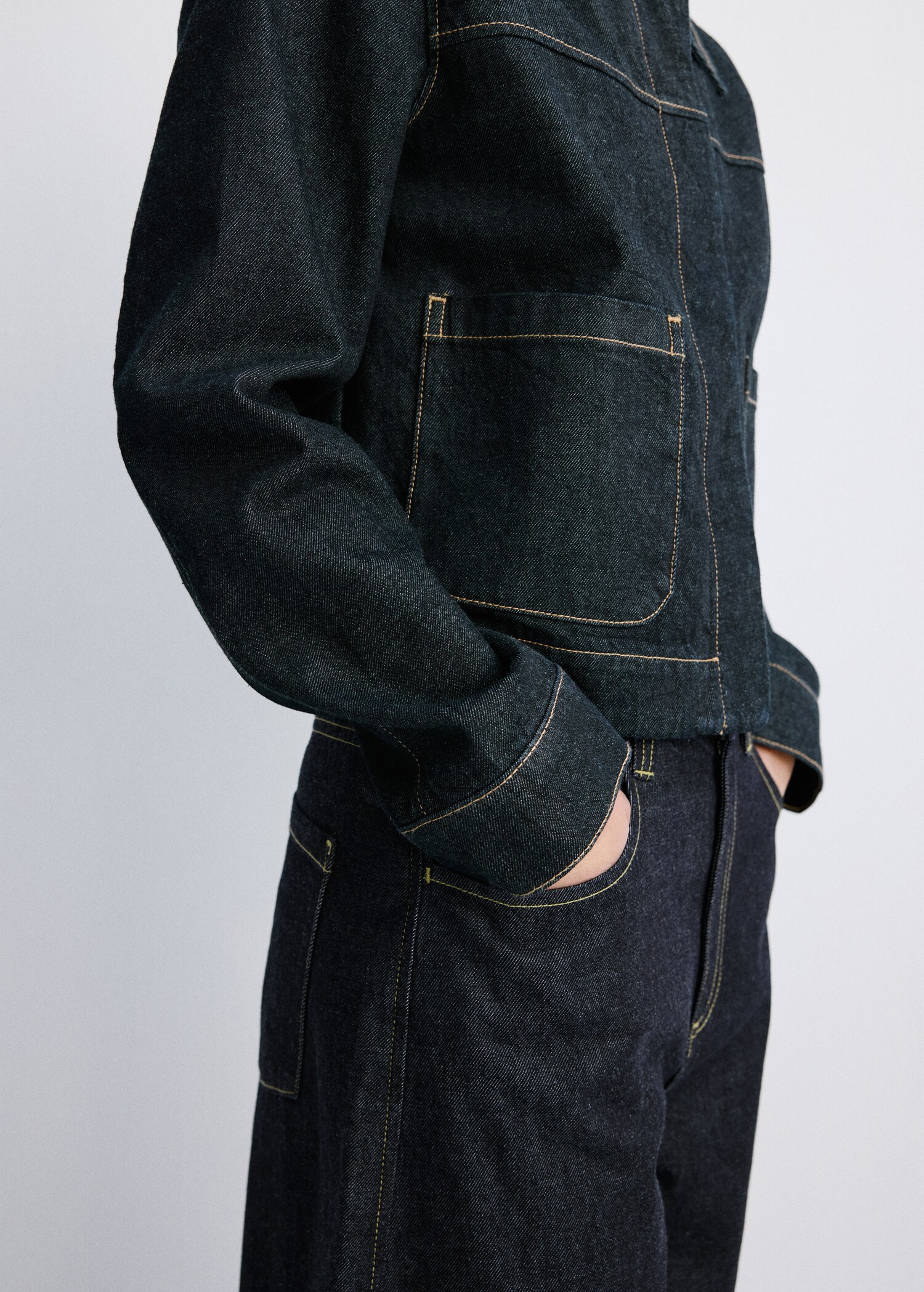 Mid-rise balloon jeans - Details of the article 1