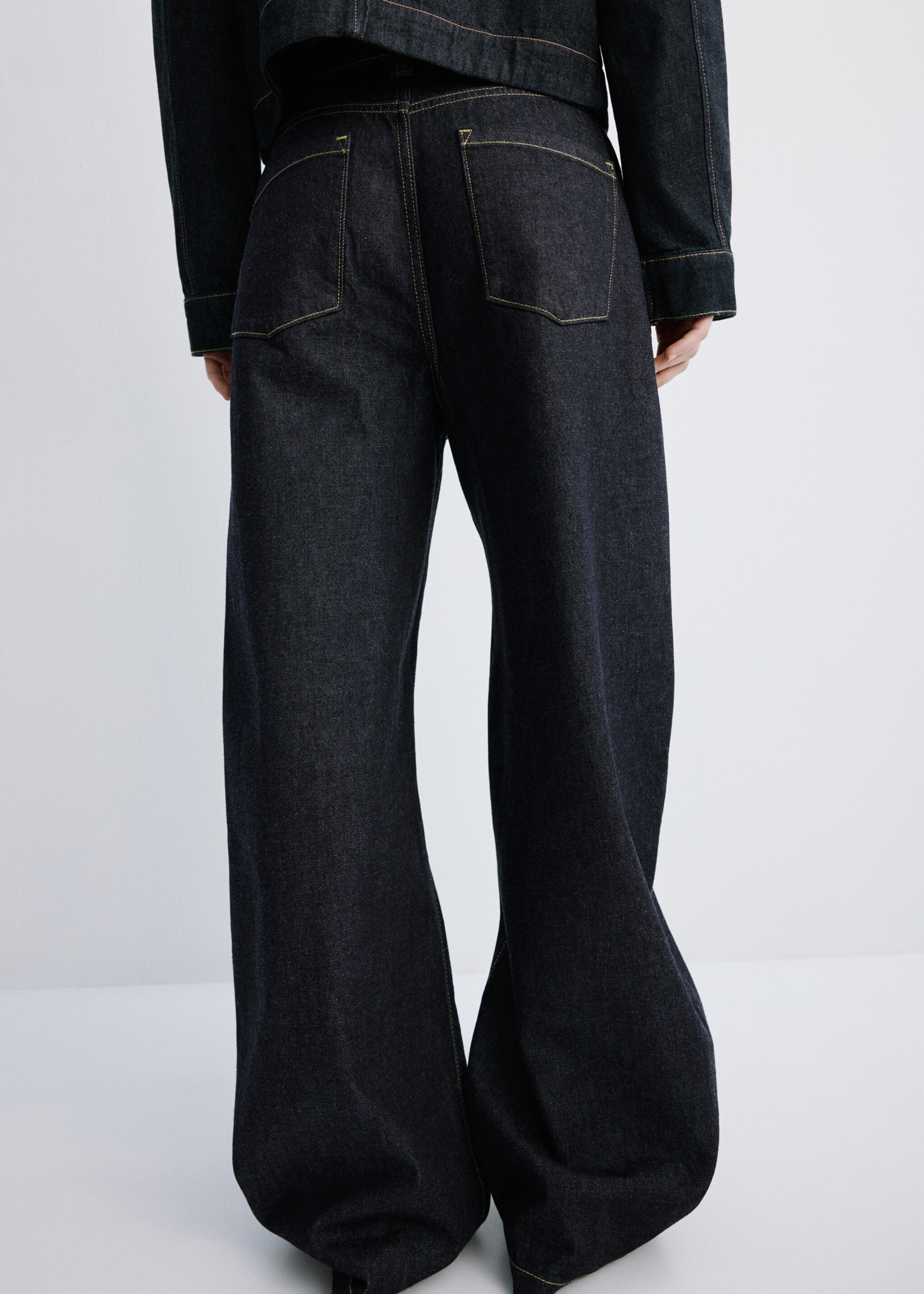 Mid-rise balloon jeans - Reverse of the article, Open Blue. Ref: 27025828-01.