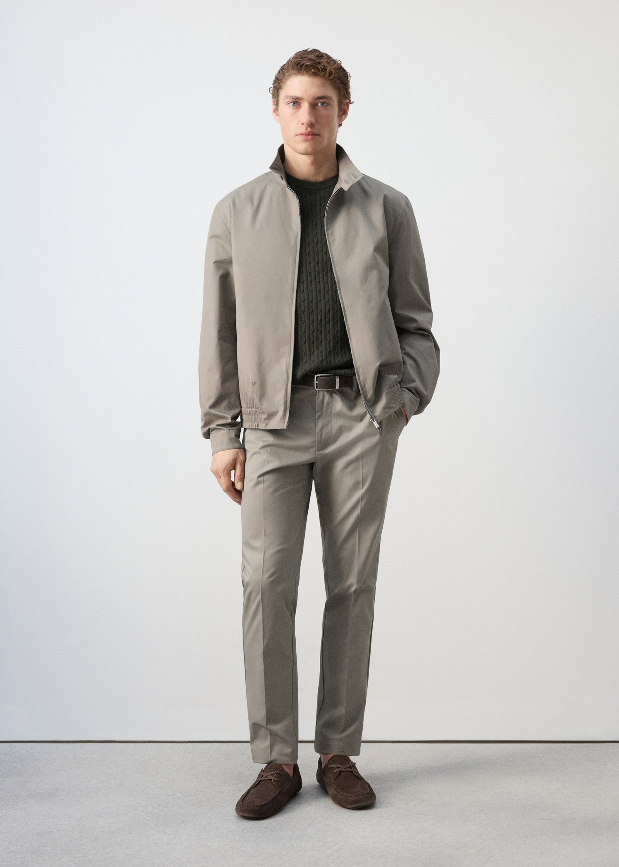 Pantalon en sergé 100 % coton slim-fit - Plan général, Beige. Ref: 27025934-01.