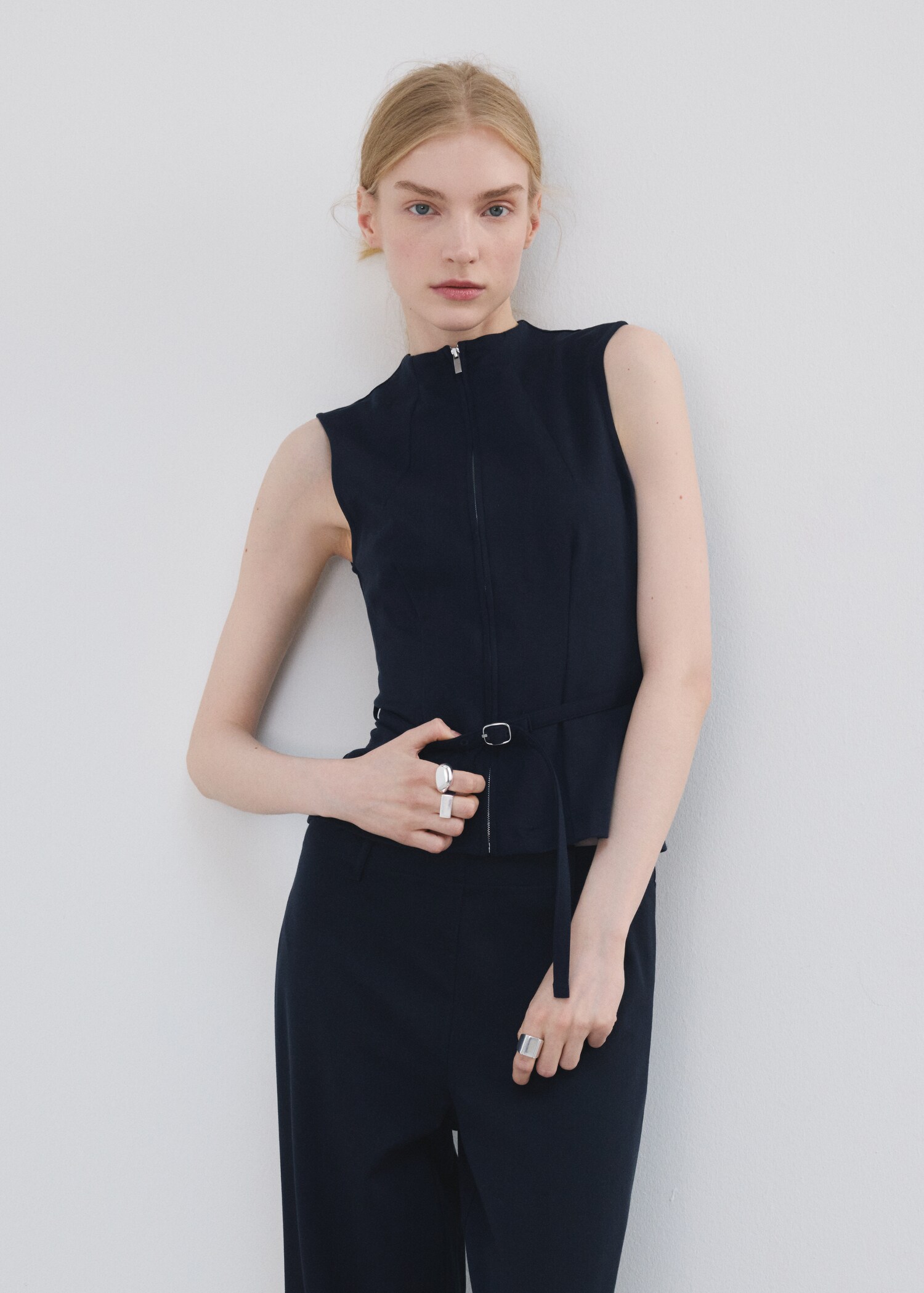 Straight lyocell trousers - Details of the article 1