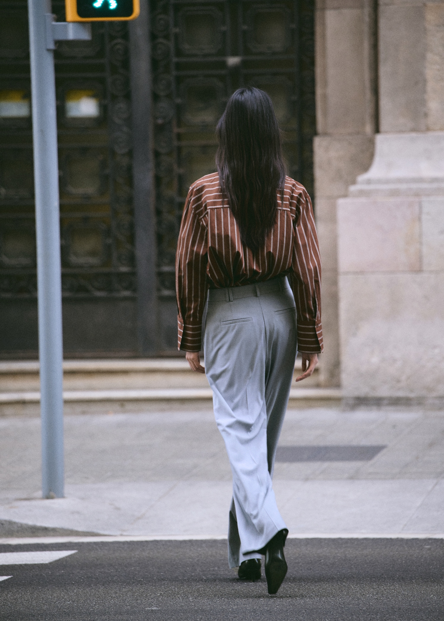 Pocket striped shirt - Reverse of the article