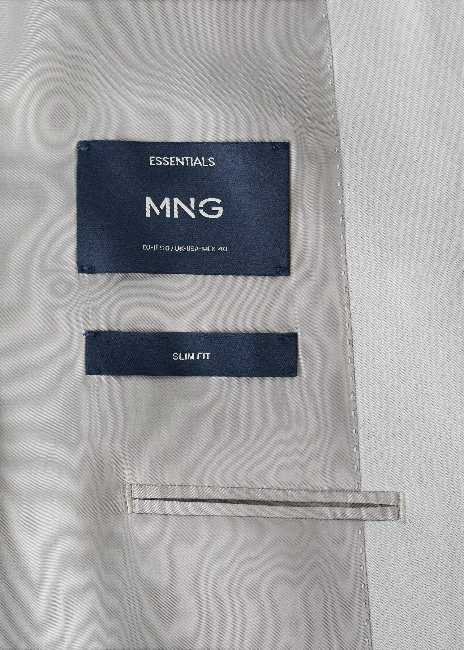 Slim-Fit-Zweireiher Amalfi - Detail des Artikels 0