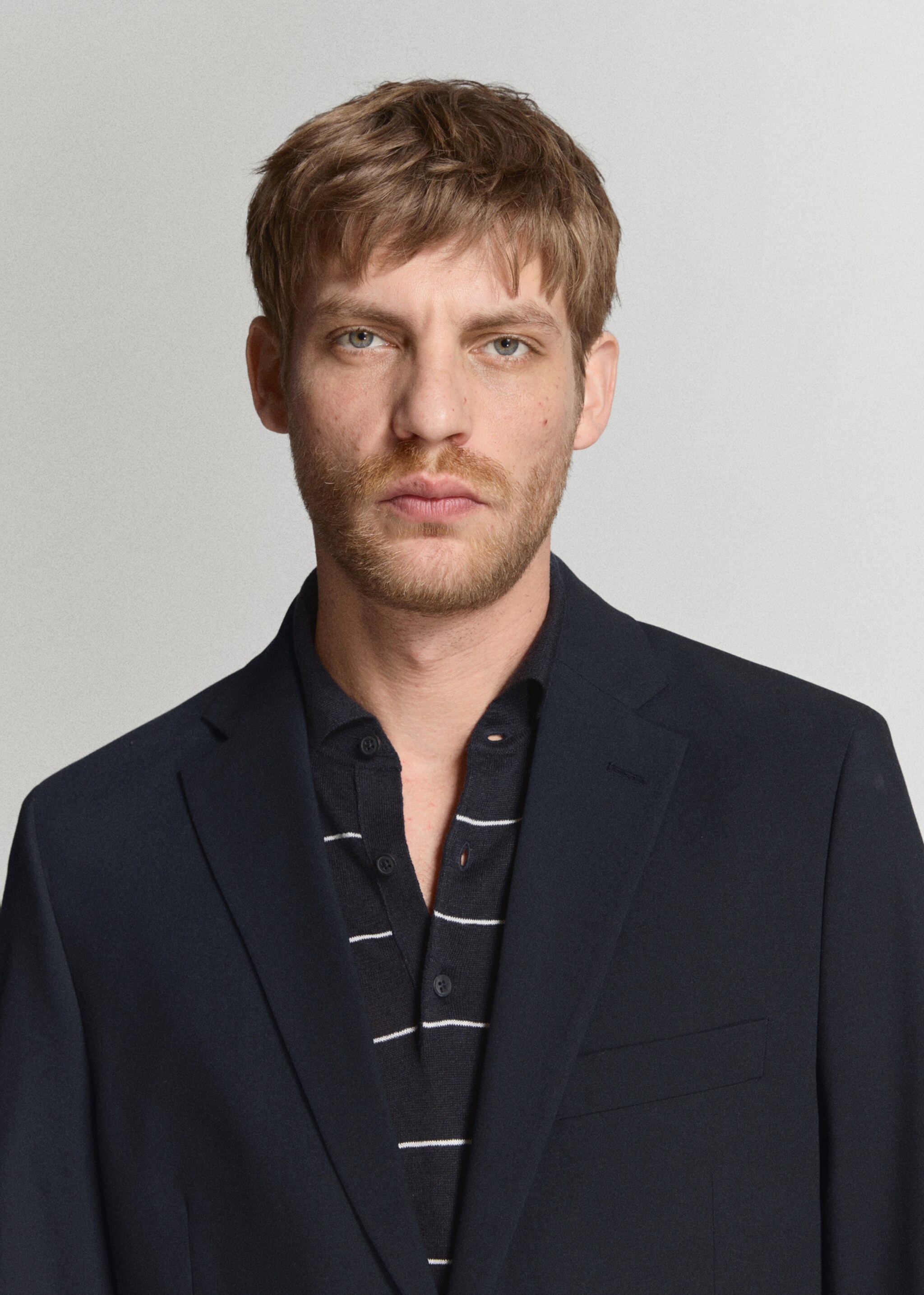 London regular-fit suit jacket - Details of the article 1, Navy. Ref: 27025939-01.