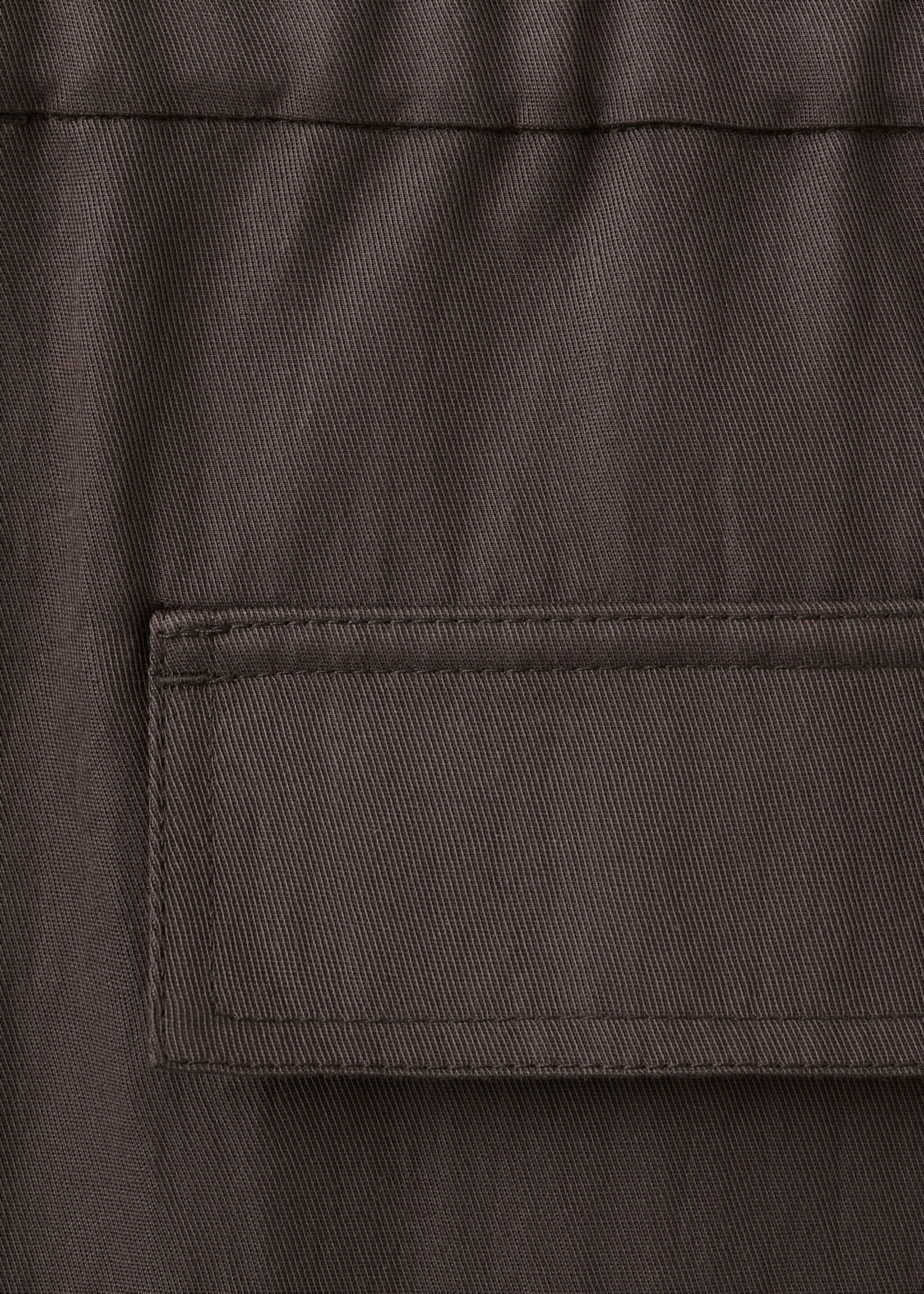 Mid-rise lyocell trousers - Details of the article 8, Purple. Ref: 27036348-01.